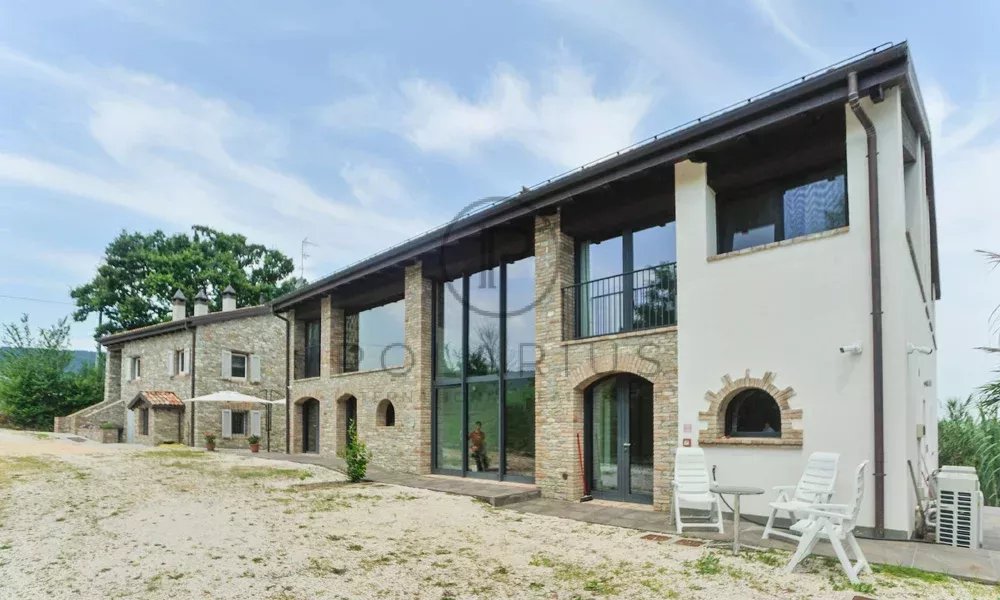 10 Bed, 13 Bath, HouseFor Sale, Zocca, Modena