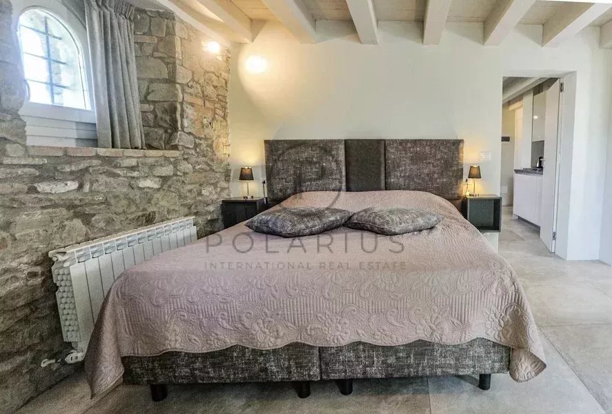 10 Bed, 13 Bath, HouseFor Sale, Zocca, Modena