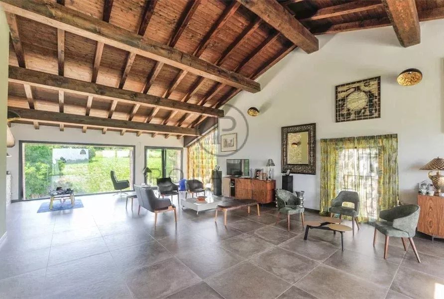 10 Bed, 13 Bath, HouseFor Sale, Zocca, Modena
