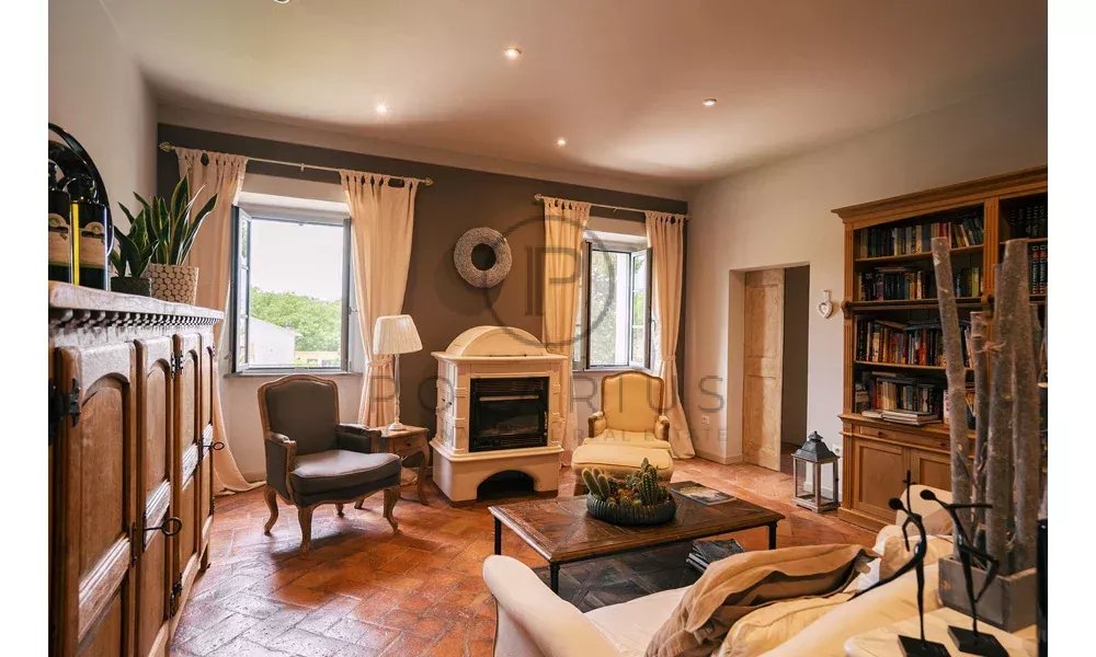 Commercial Property, For Sale