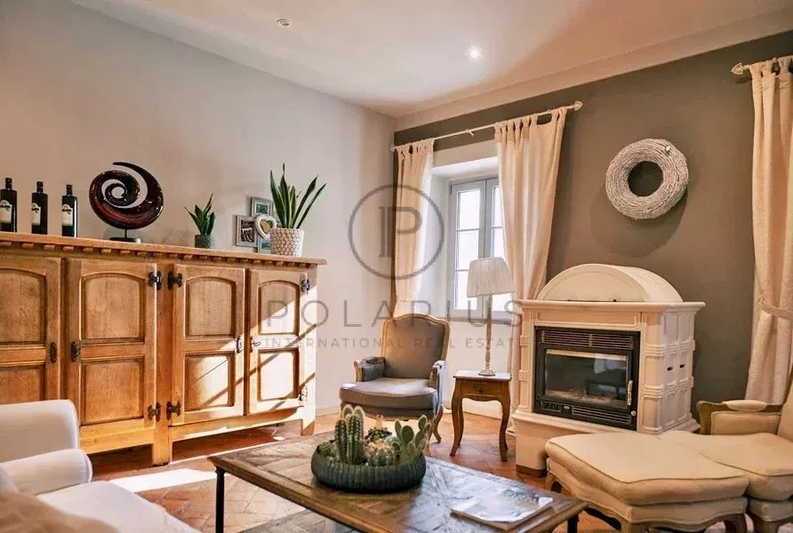 Commercial Property, For Sale