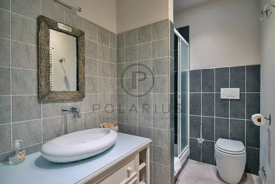 Commercial Property, For Sale