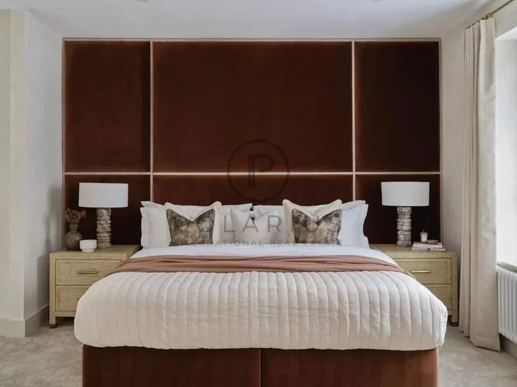 5 Bed, 5 Bath, HouseFor Sale, London, Greater London (city Of London)