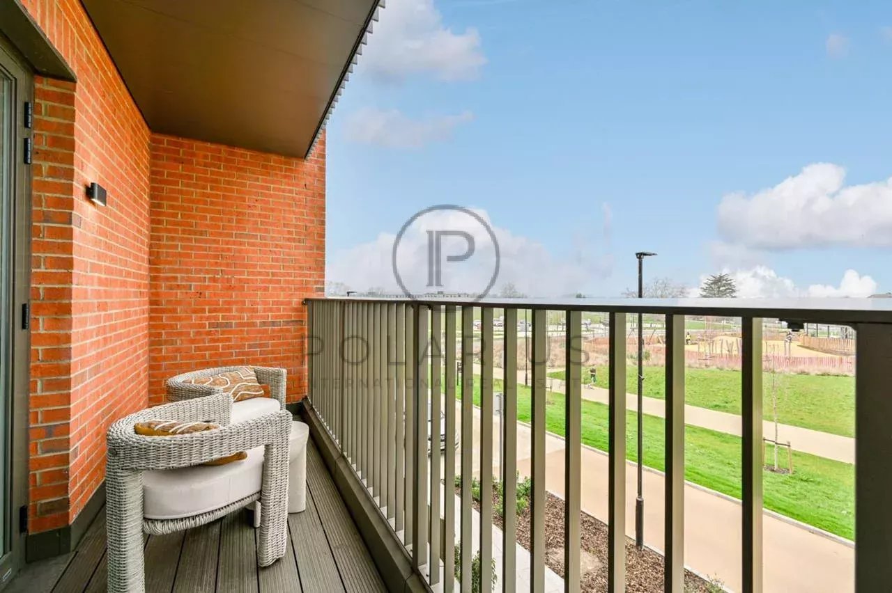 2 Bed, 1 Bath, ApartmentFor Sale, London, Greater London (city Of London)