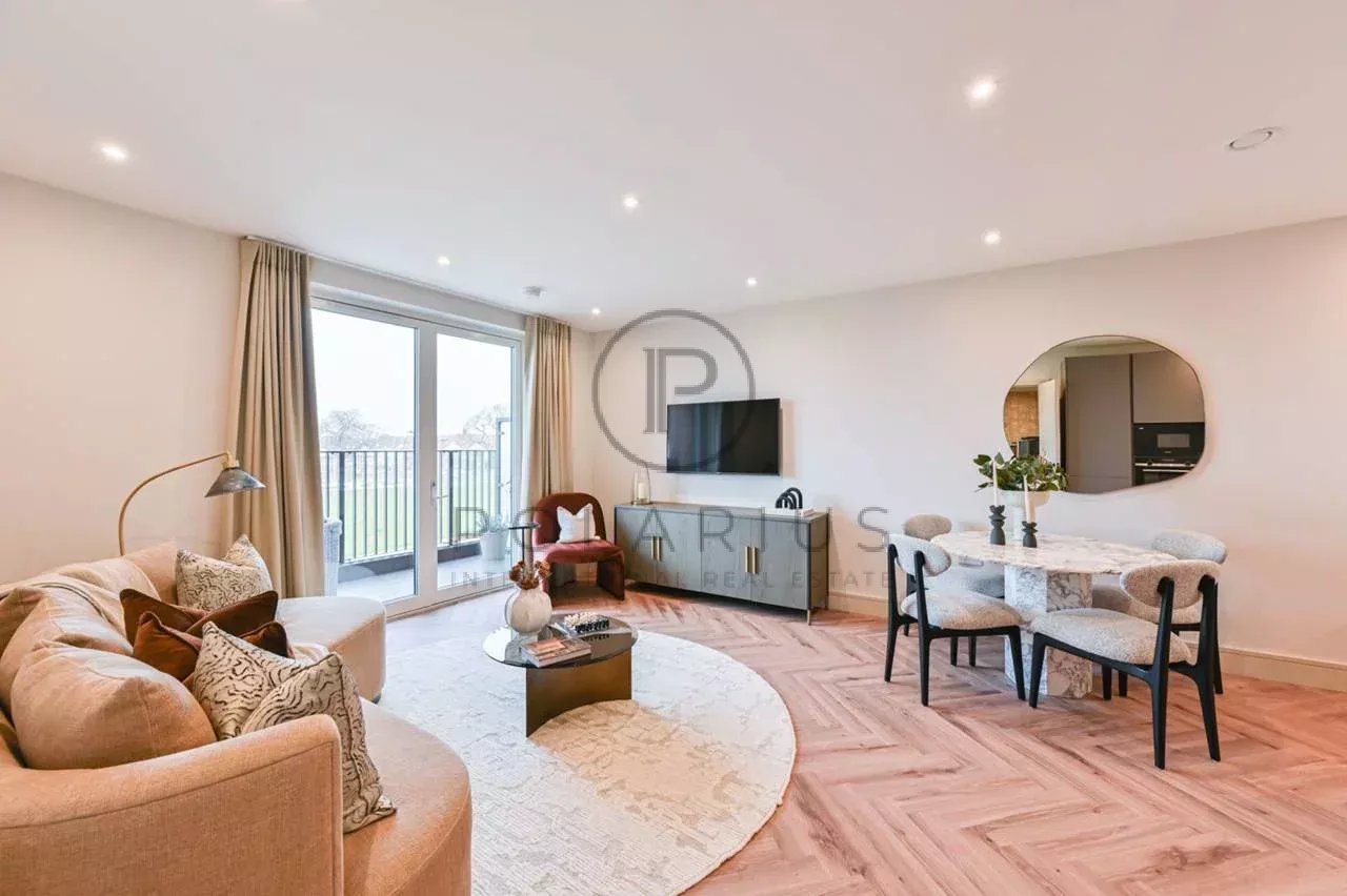 2 Bed, 1 Bath, ApartmentFor Sale, London, Greater London (city Of London)