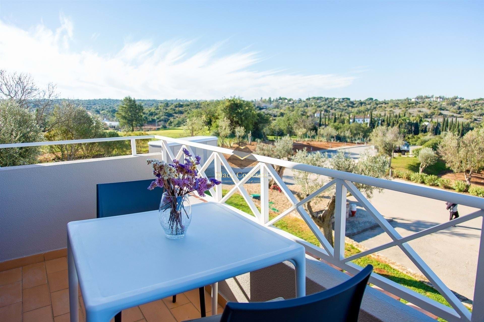 2 Bed, 2 Bath, ApartmentFor Sale, Lagoa, Faro