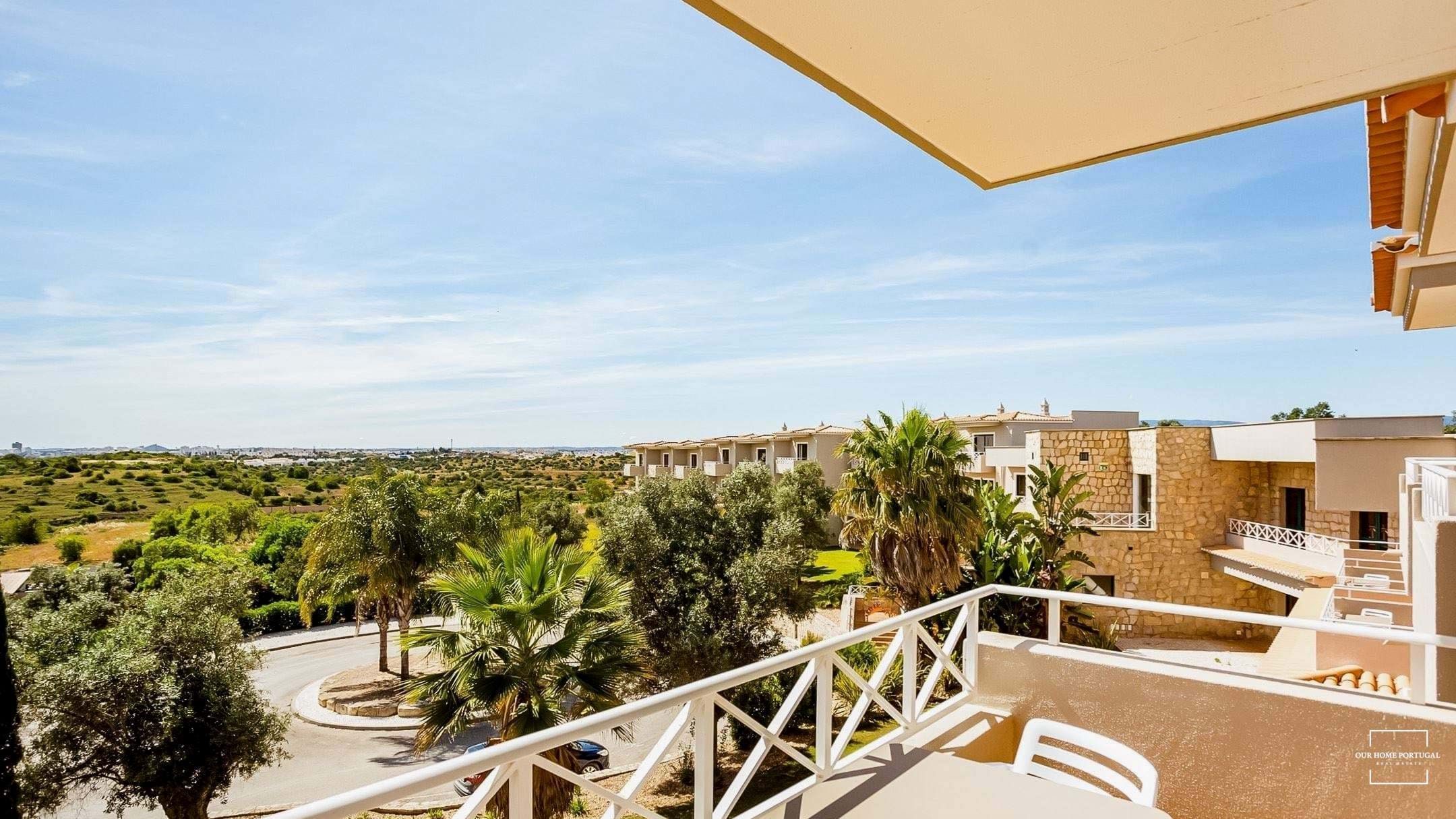 1 Bath, ApartmentFor Sale, Lagoa, Faro, 8400-557