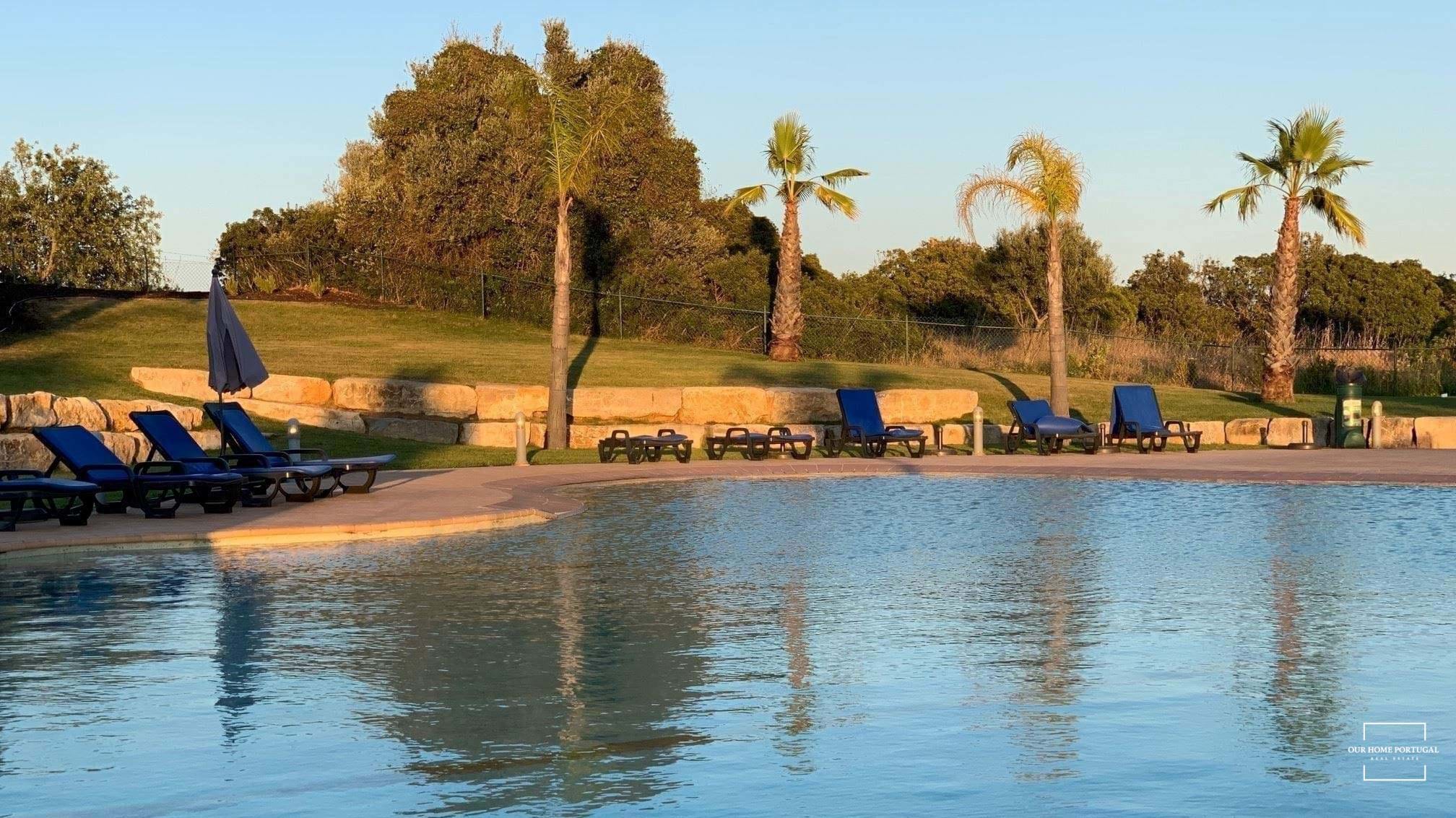 1 Bath, ApartmentFor Sale, Lagoa, Faro, 8400-557