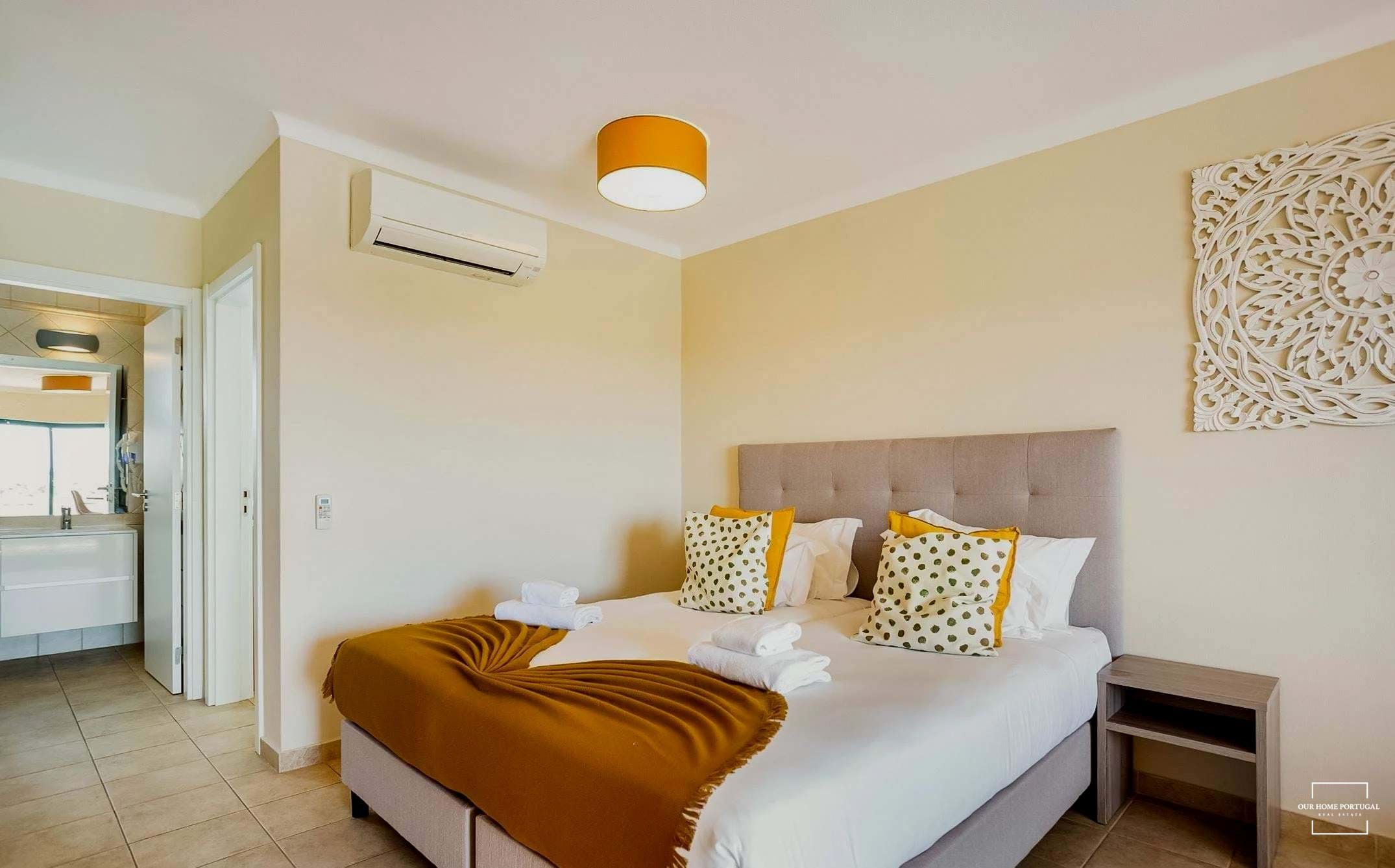 1 Bath, ApartmentFor Sale, Lagoa, Faro, 8400-557