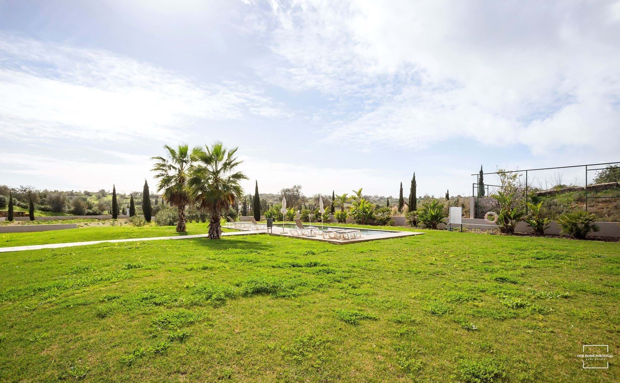 1 Bed, 1 Bath, ApartmentFor Sale, Carvoeiro, Lagoa, Faro, 8400-526