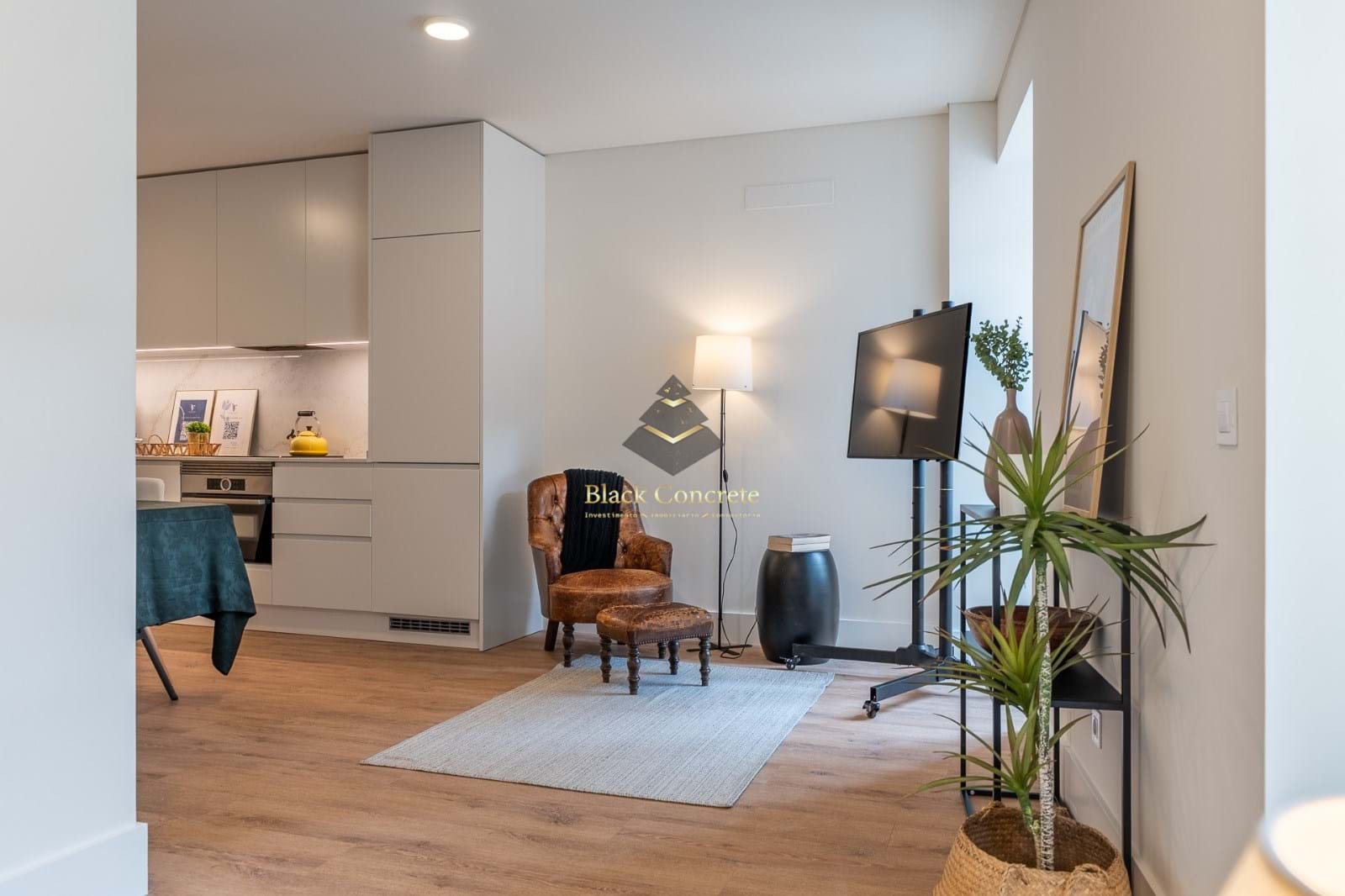 2 Bed, 1 Bath, ApartmentFor Sale, Lisboa, Lisboa, 1200-211