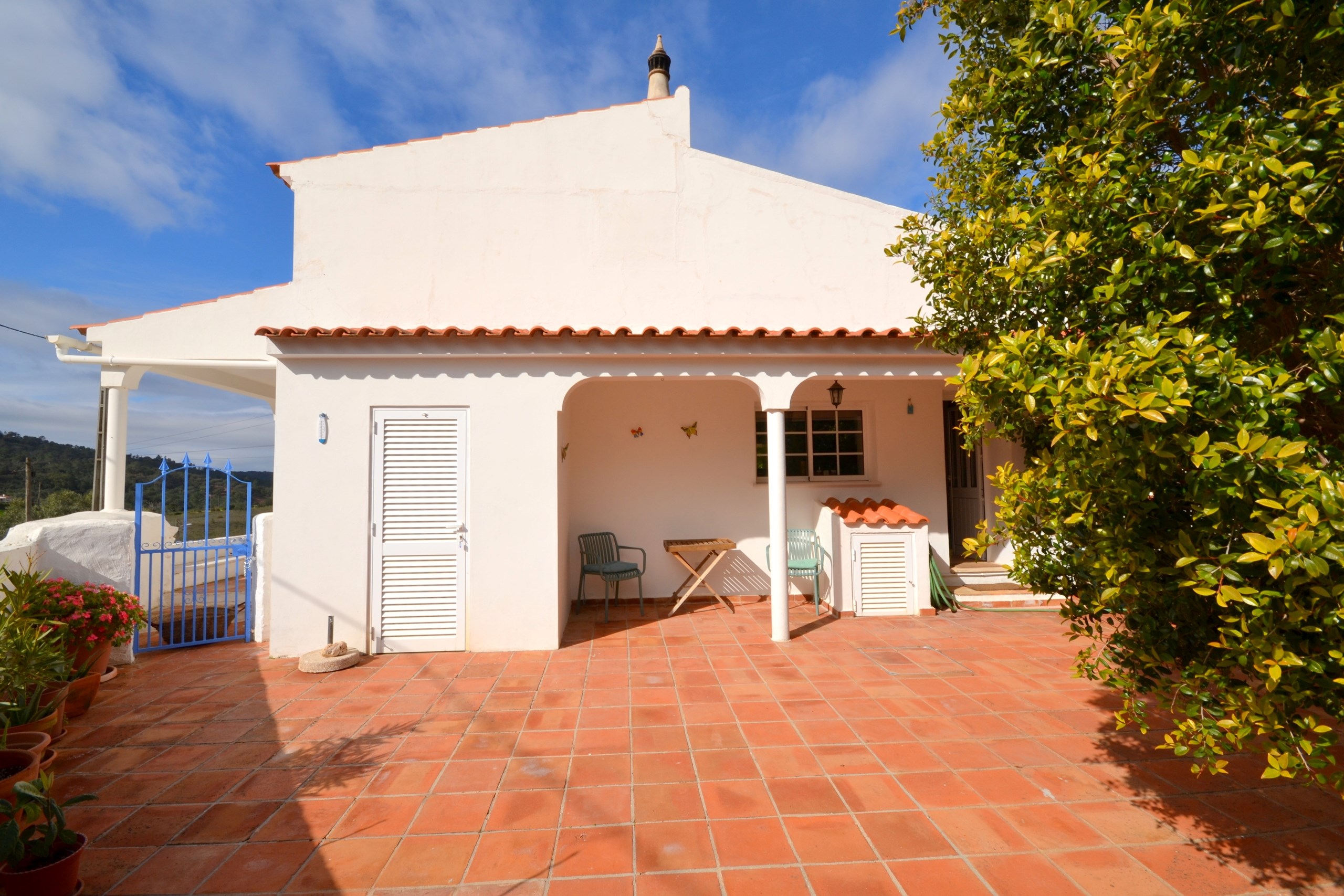 2 Bed, 2 Bath, HouseFor Sale, Loulé, Faro, 8100-356