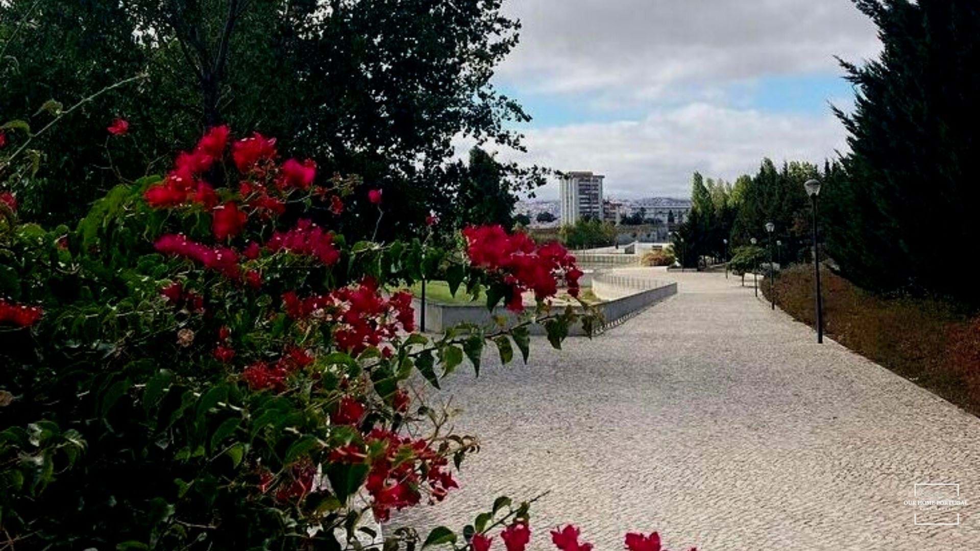 2 Bed, 2 Bath, ApartmentFor Sale, Lisboa, Lisboa, 1100-469