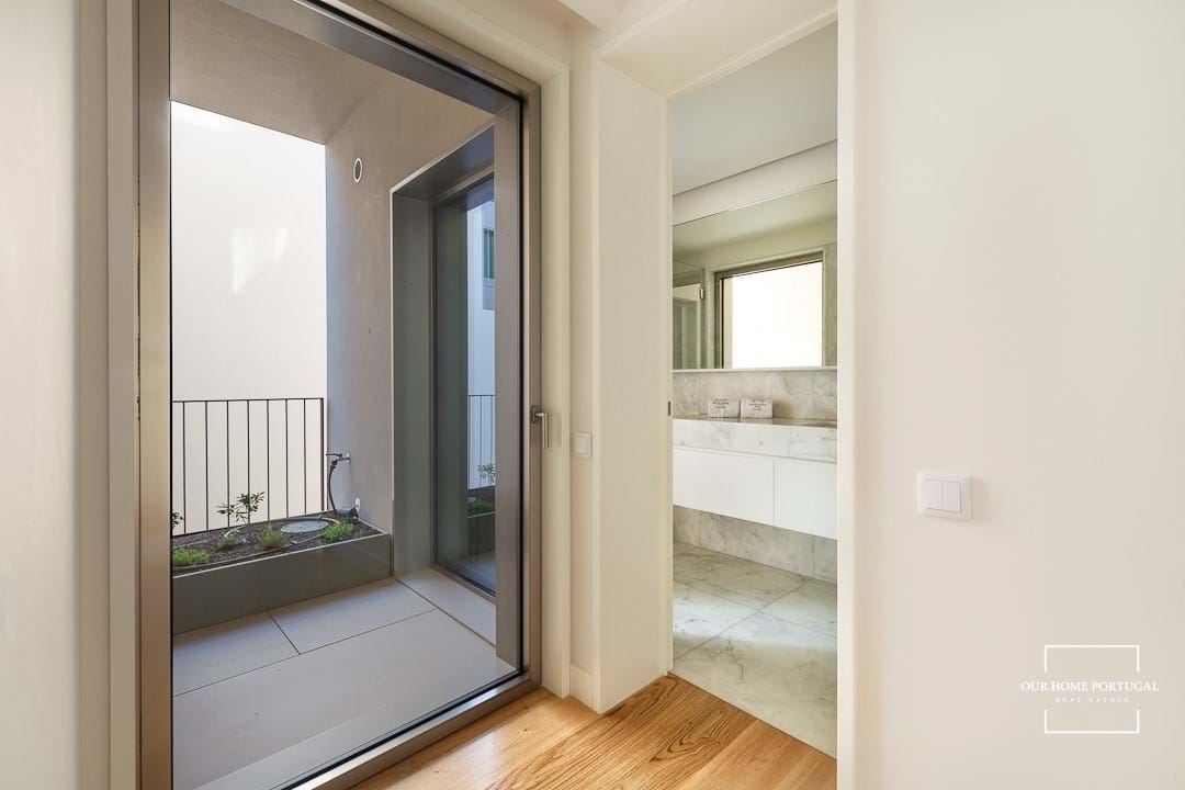 4 Bed, 4 Bath, ApartmentFor Sale, Cascais, Lisboa, 2750-003