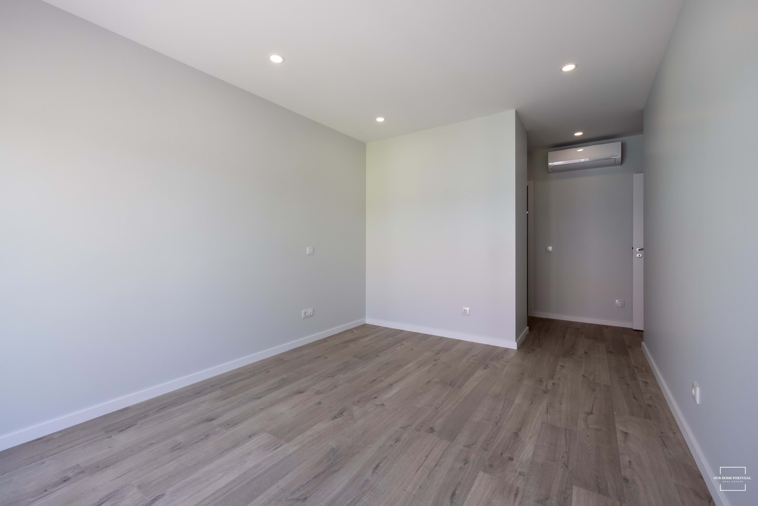 4 Bed, 5 Bath, ApartmentFor Sale, Alcochete, Setubal, 2890-497