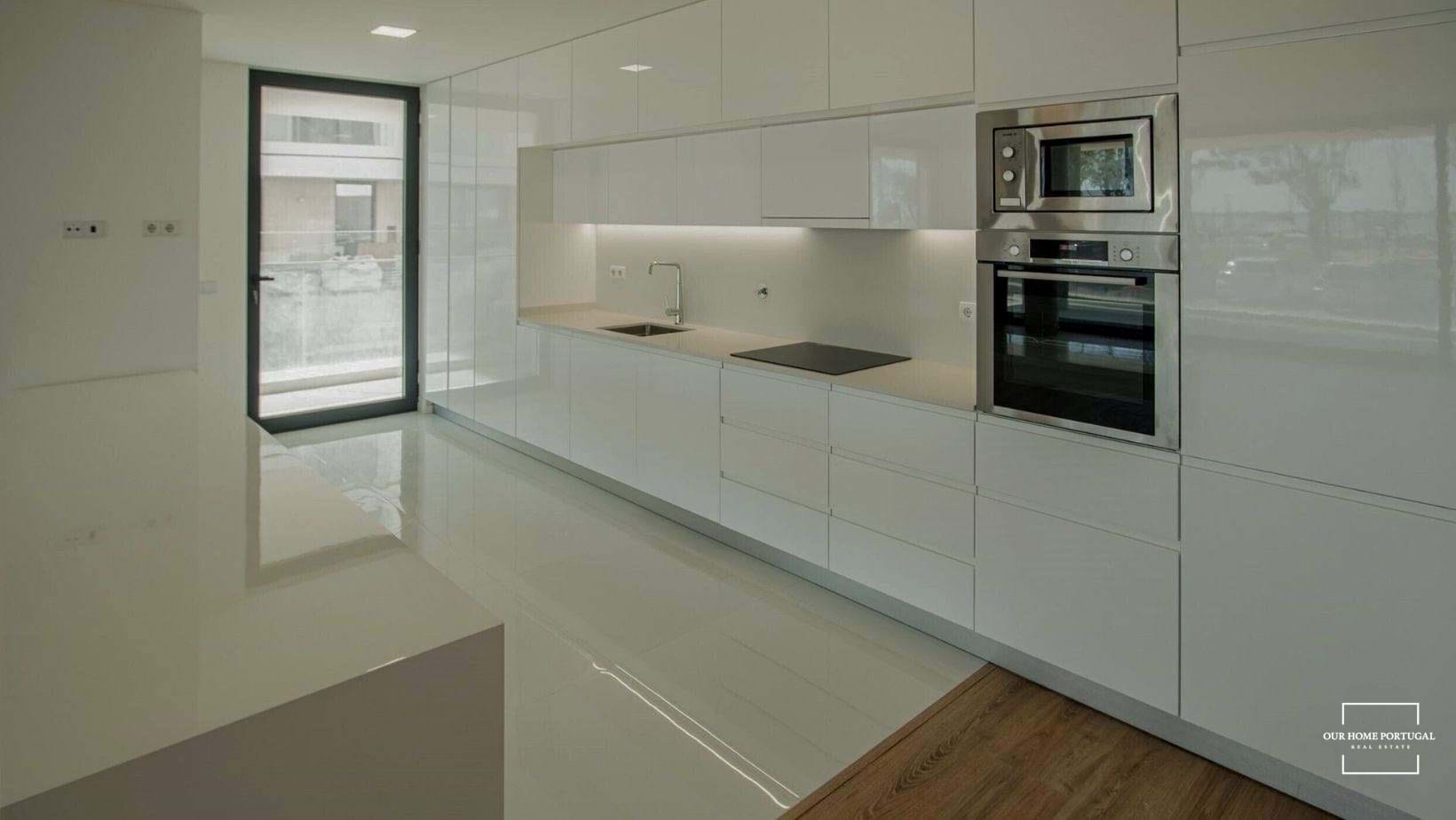 2 Bed, 3 Bath, ApartmentFor Sale, Olhão, Faro, 8700-408