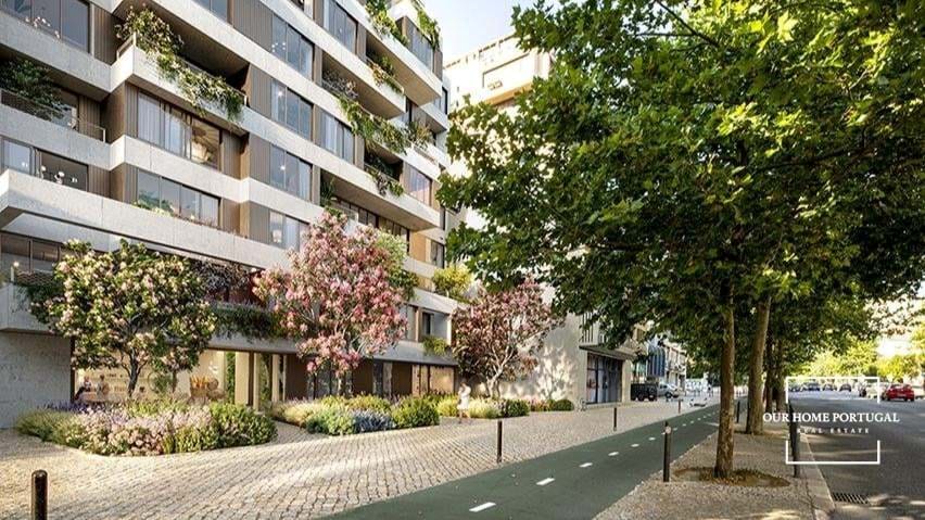 3 Bed, 3 Bath, ApartmentFor Sale, Lisboa, Lisboa, 1700-245