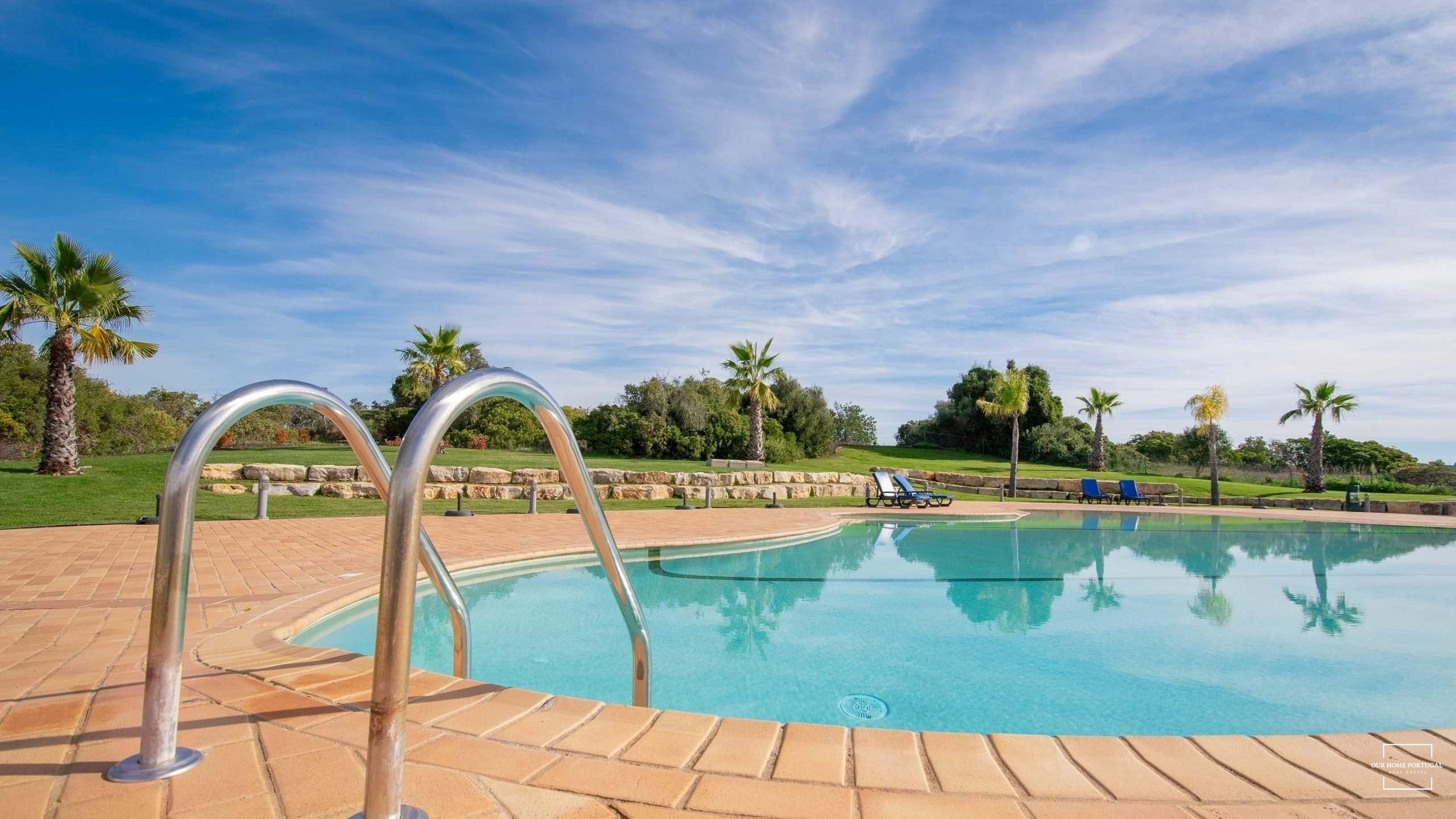 1 Bed, 2 Bath, ApartmentFor Sale, Lagoa, Faro, 8400-121