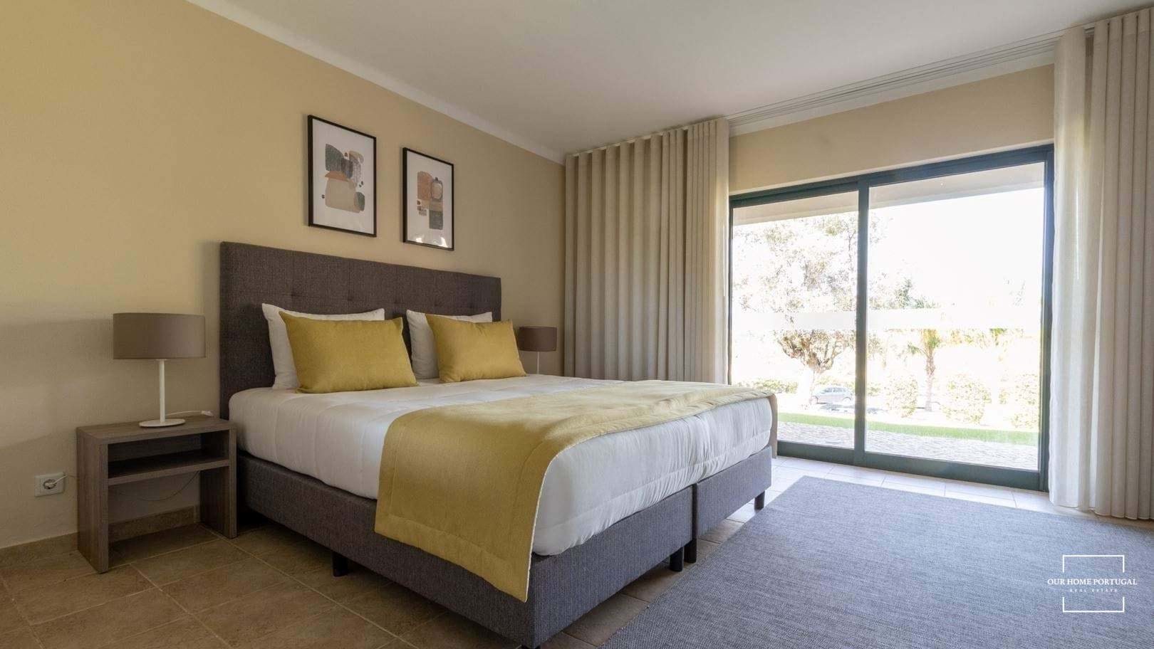 1 Bed, 2 Bath, ApartmentFor Sale, Lagoa, Faro, 8400-121