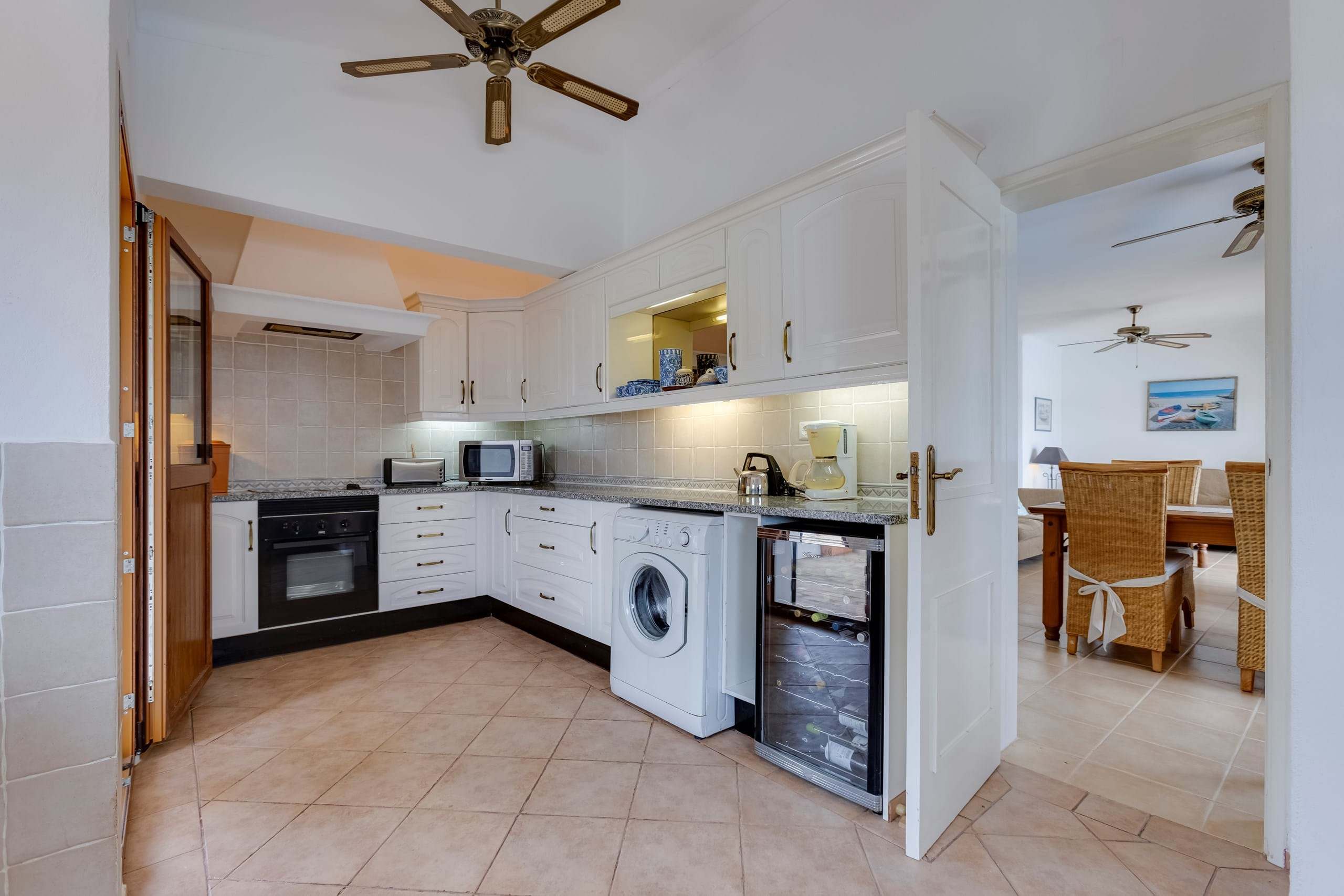 4 Bed, 3 Bath, HouseFor Sale, Faro, Faro, 8005-488