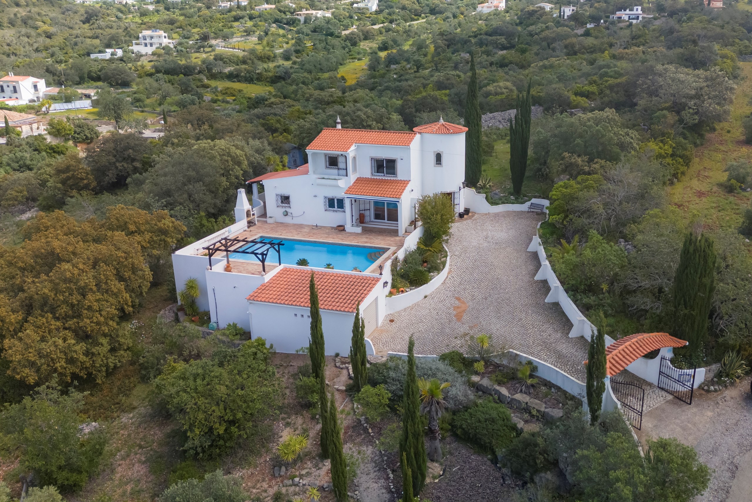 4 Bed, 3 Bath, HouseFor Sale, Faro, Faro, 8005-488