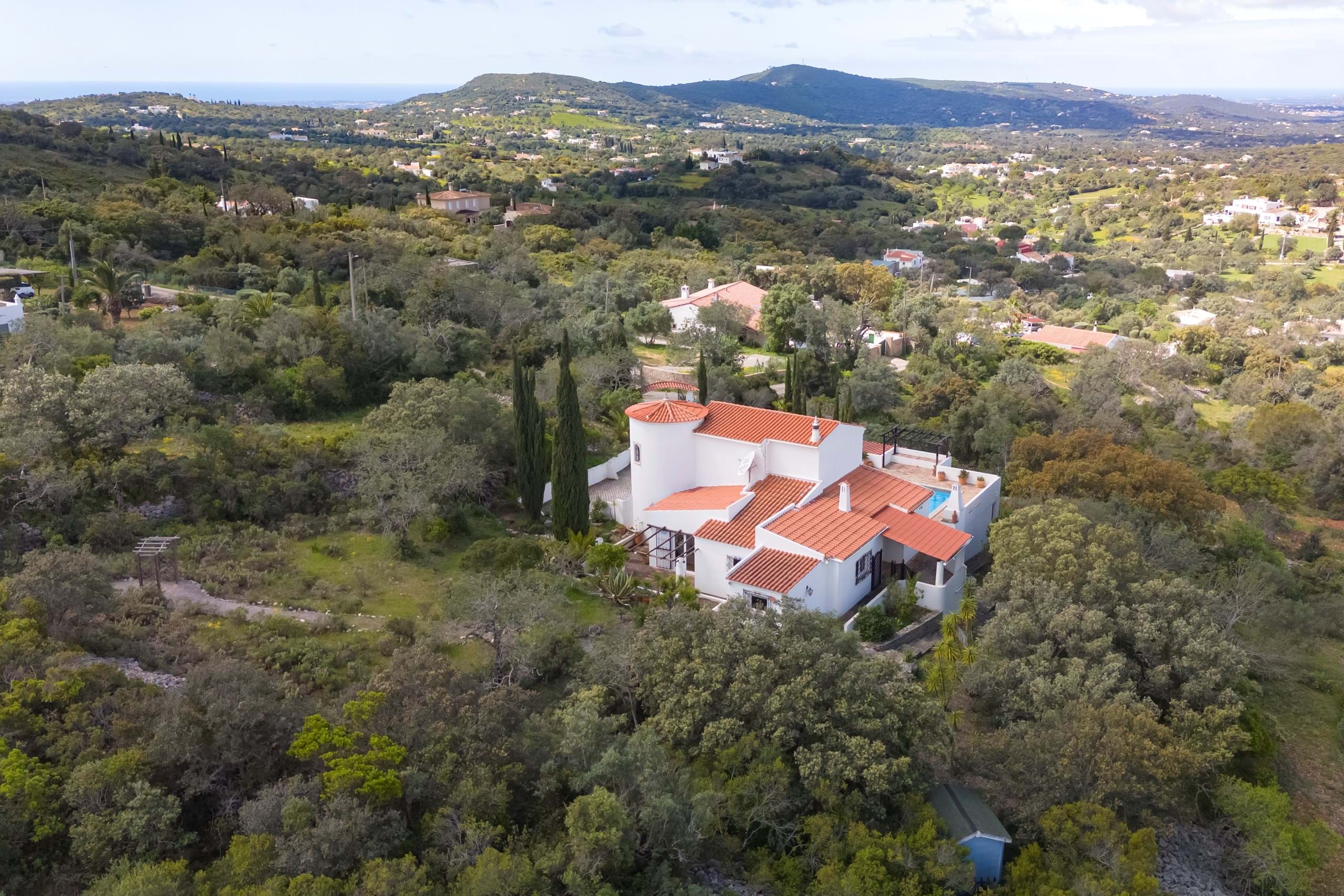 4 Bed, 3 Bath, HouseFor Sale, Faro, Faro, 8005-488