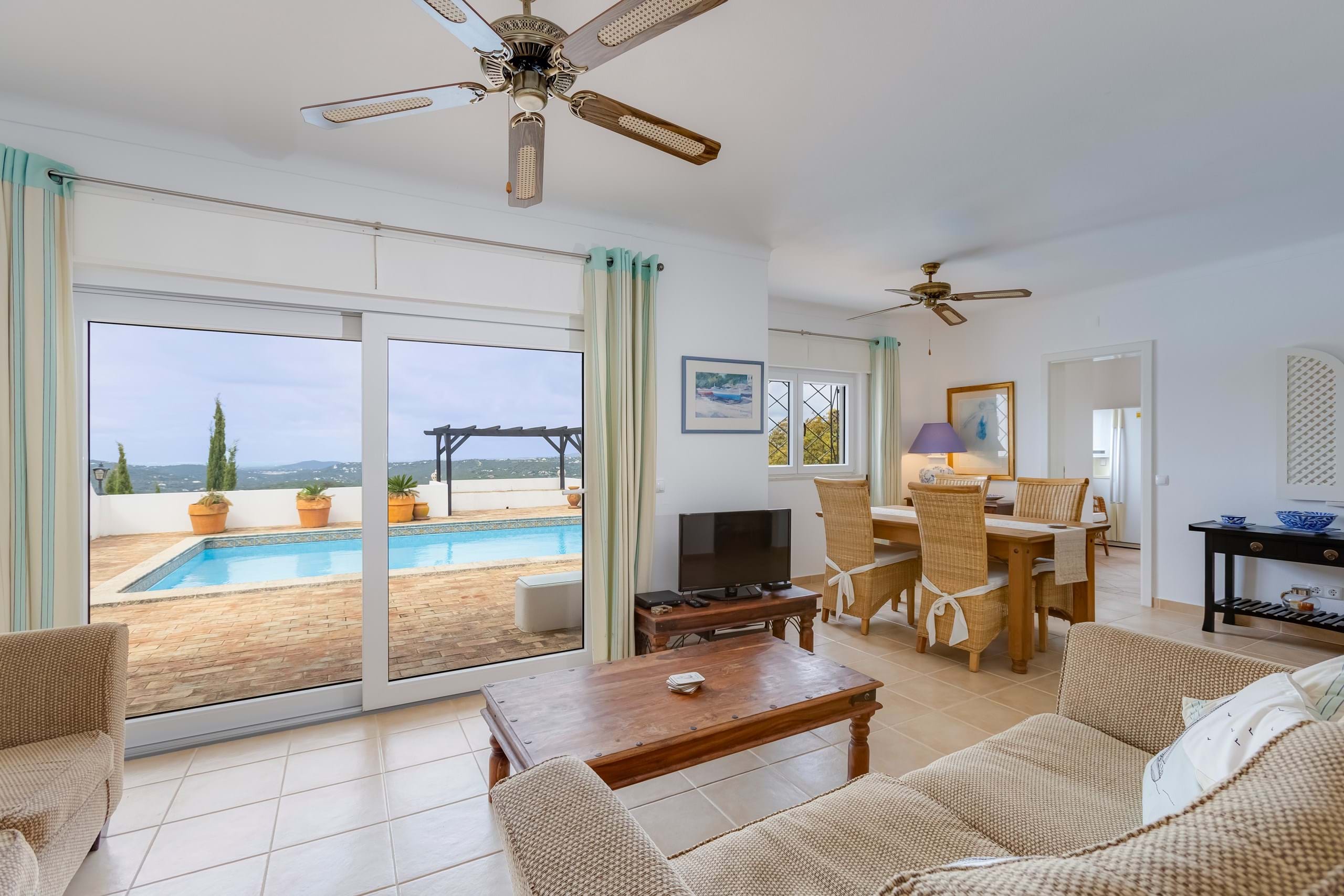 4 Bed, 3 Bath, HouseFor Sale, Faro, Faro, 8005-488