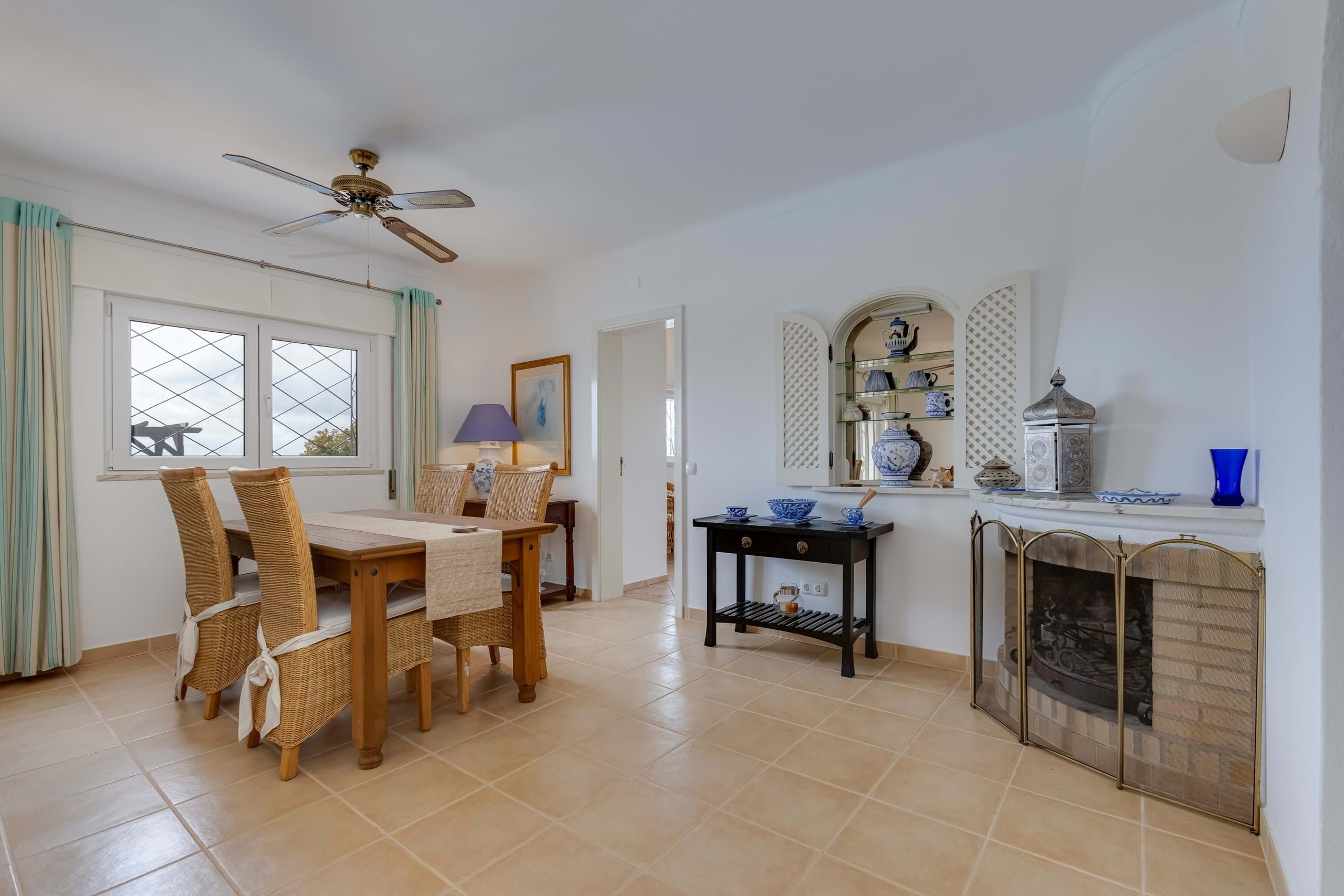 4 Bed, 3 Bath, HouseFor Sale, Faro, Faro, 8005-488