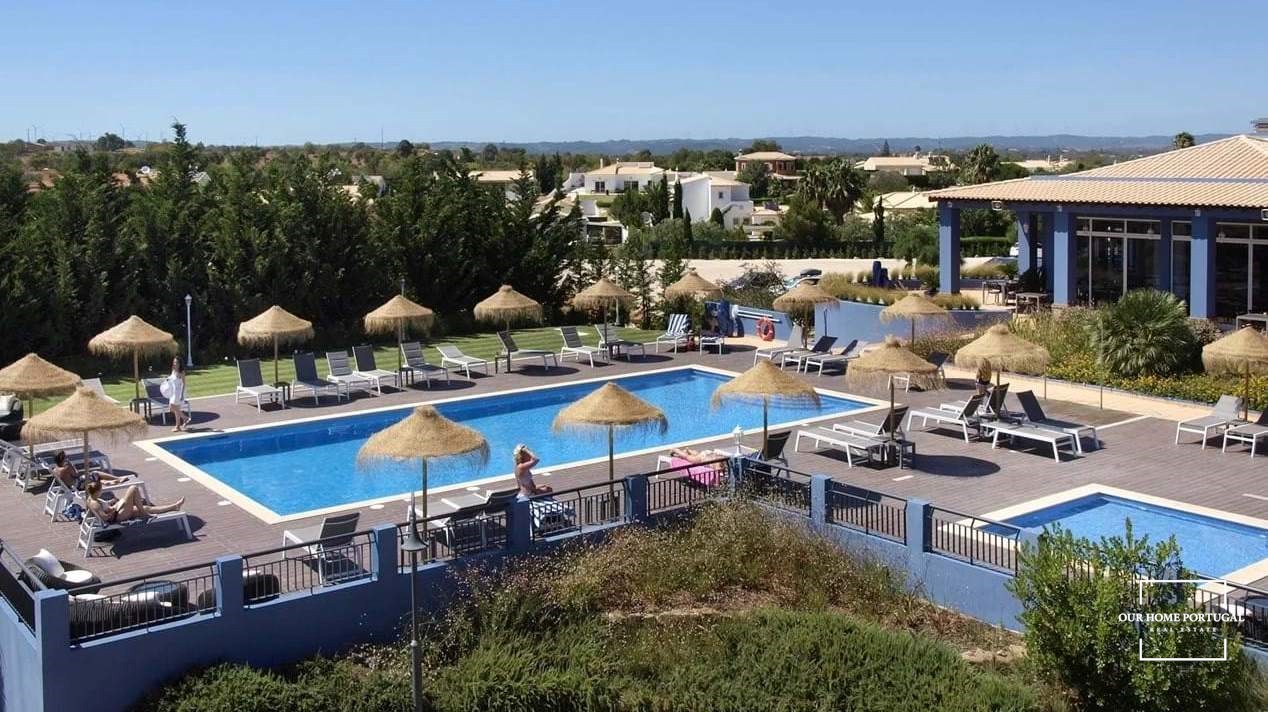 2 Bed, 1 Bath, HouseFor Sale, Lagos, Faro