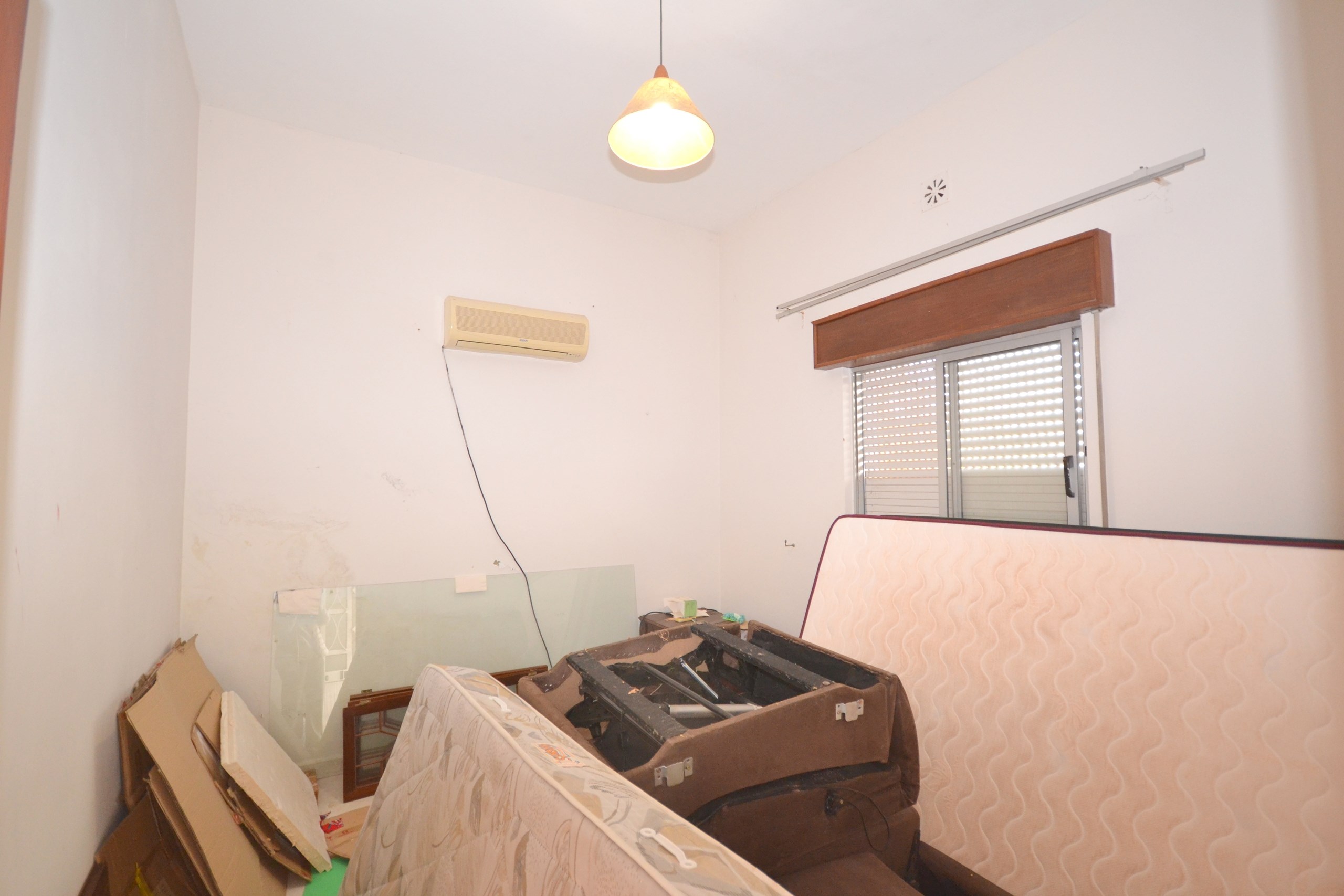 4 Bed, 2 Bath, HouseFor Sale, Loulé, Faro, 8100-289