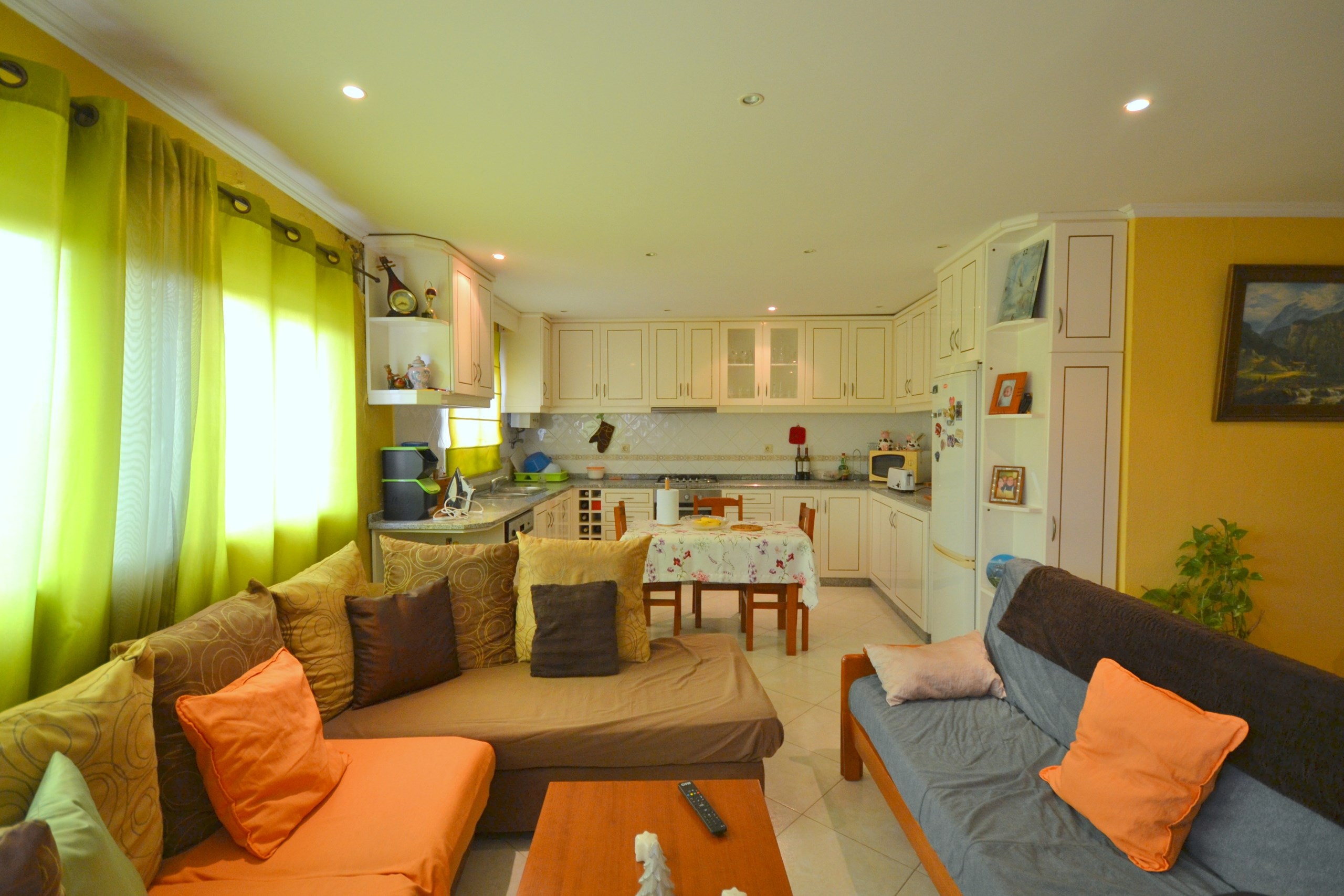 4 Bed, 2 Bath, HouseFor Sale, Loulé, Faro, 8100-289