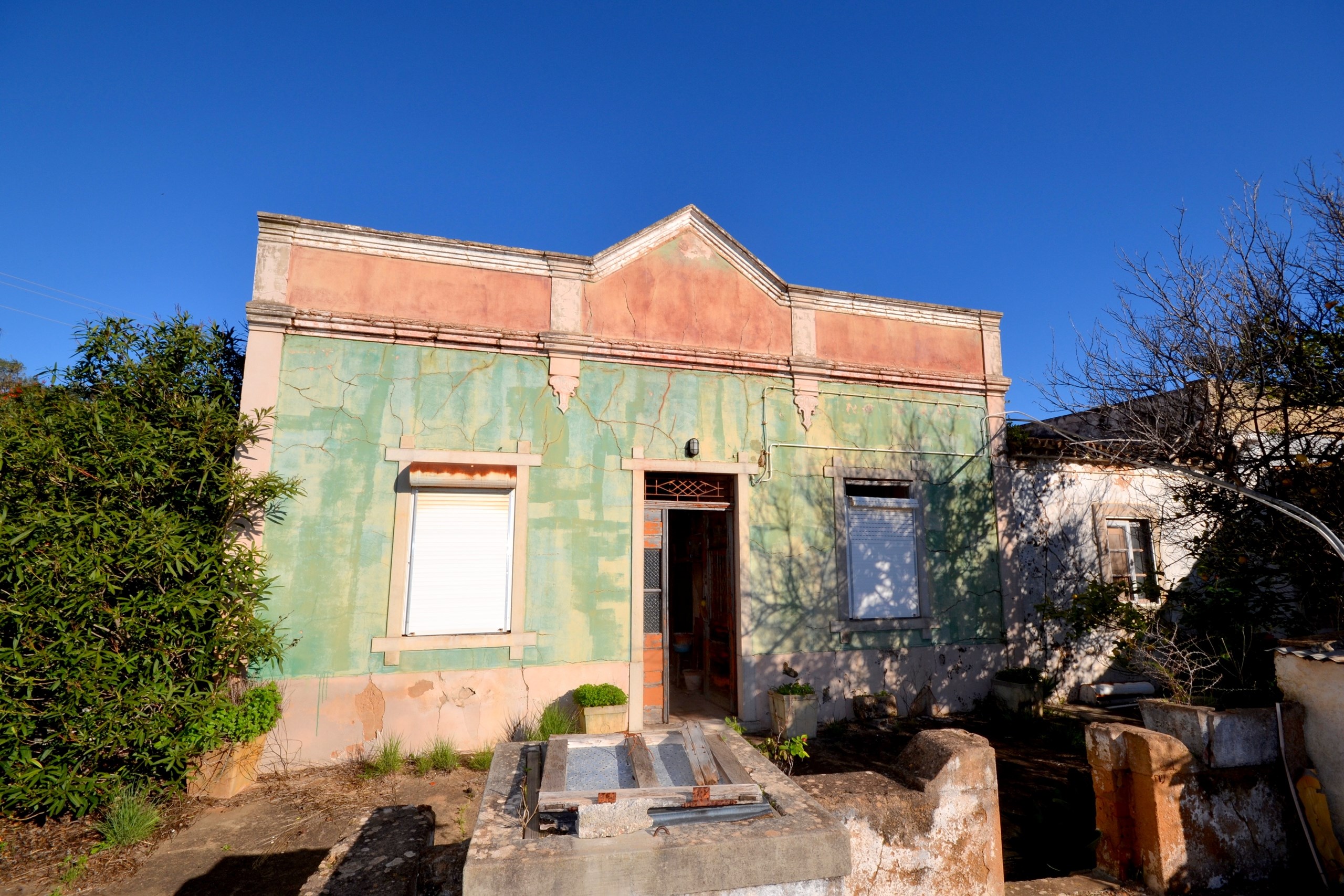 3 Bed, 1 Bath, HouseFor Sale, Loulé, Faro, 8100-289