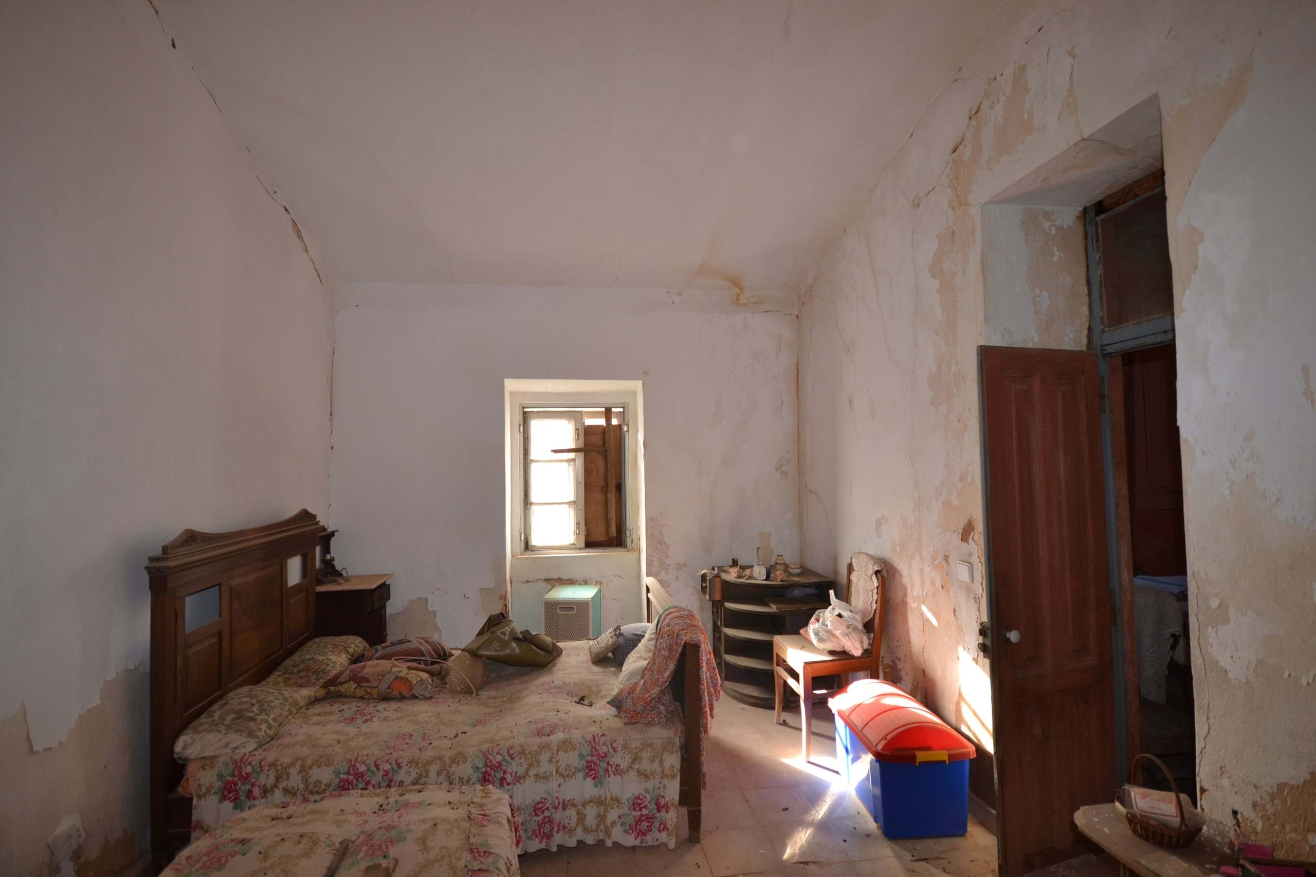 3 Bed, 1 Bath, HouseFor Sale, Loulé, Faro, 8100-289