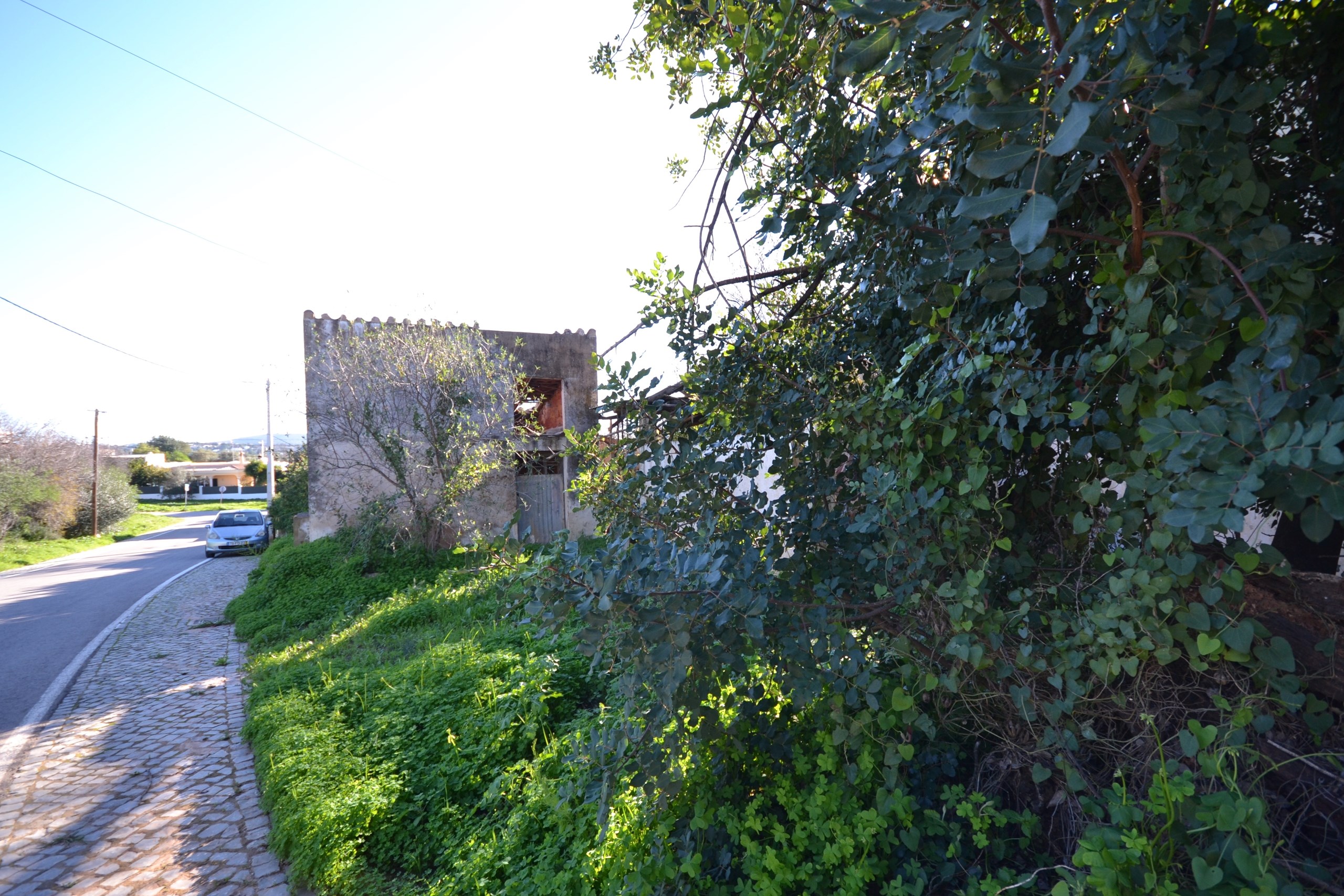 3 Bed, 1 Bath, HouseFor Sale, Loulé, Faro, 8100-289