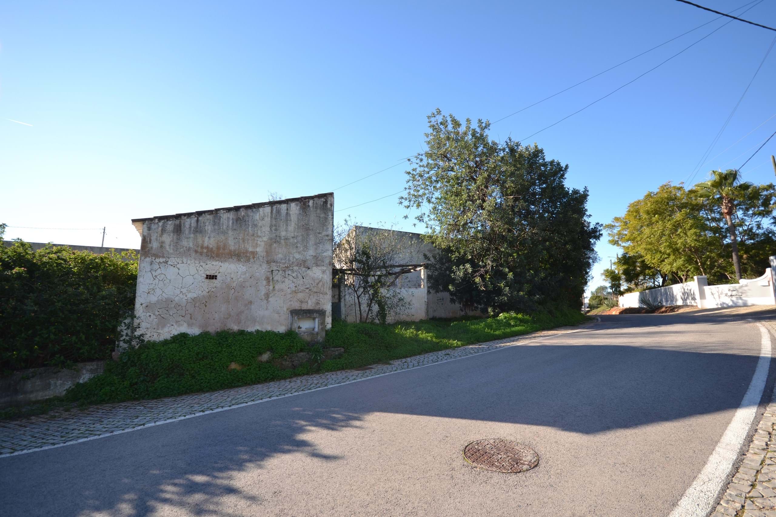 3 Bed, 1 Bath, HouseFor Sale, Loulé, Faro, 8100-289