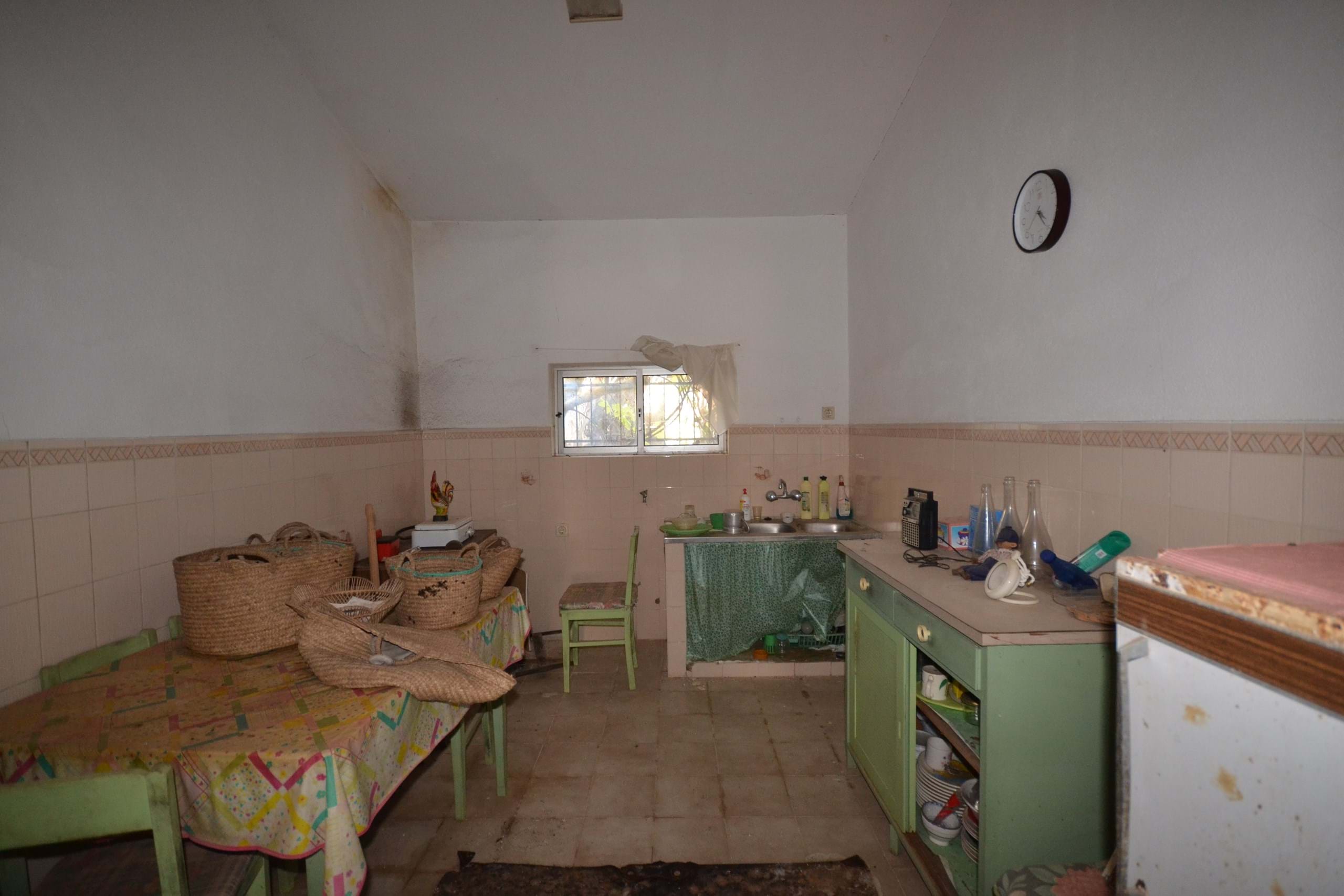 3 Bed, 1 Bath, HouseFor Sale, Loulé, Faro, 8100-289