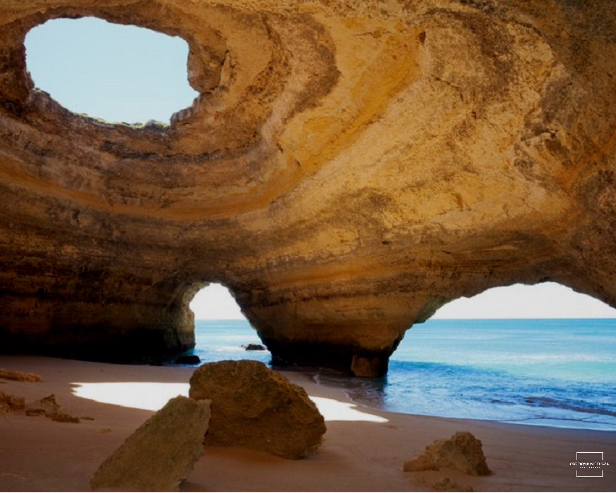 3 Bed, 2 Bath, HouseFor Sale, Lagoa, Faro, 8400-561