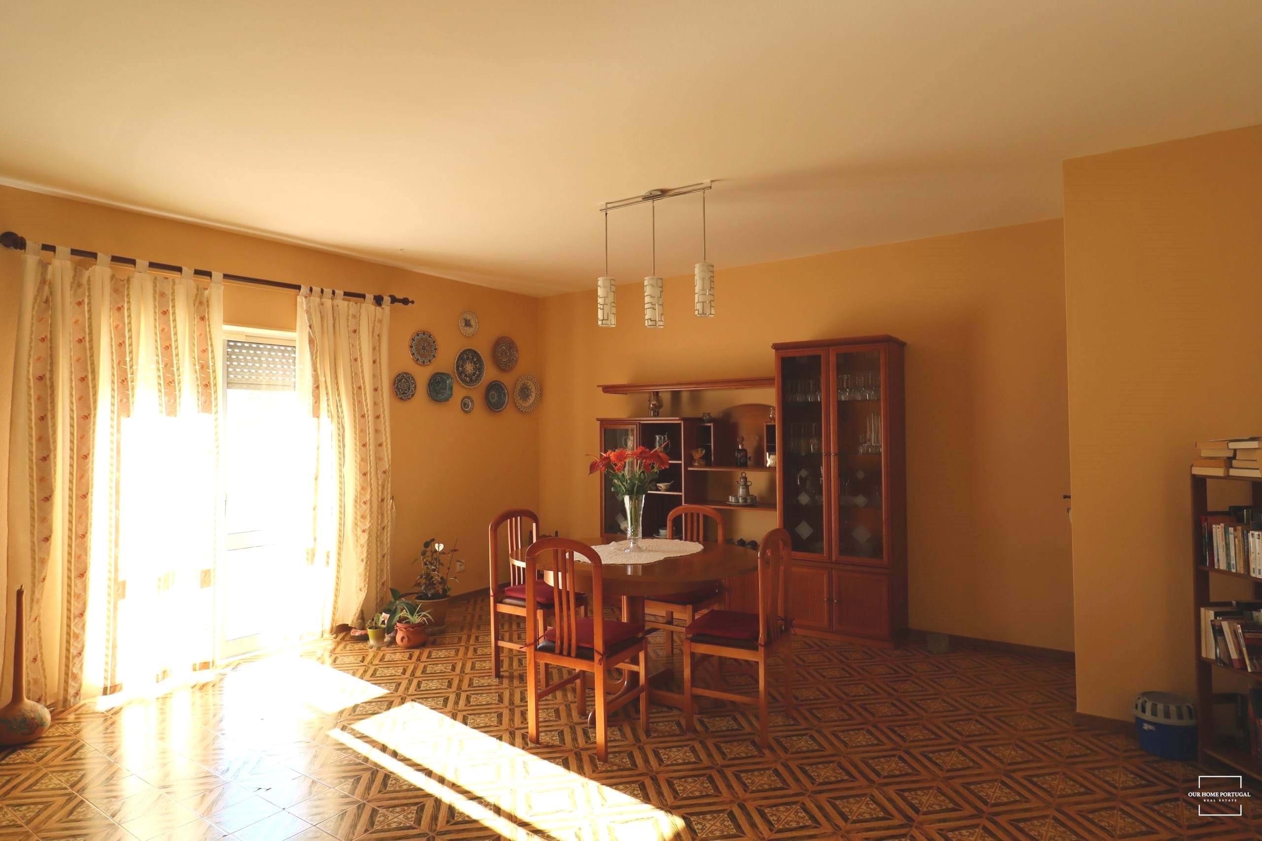 3 Bed, 2 Bath, HouseFor Sale, Loulé, Faro, 8100-287