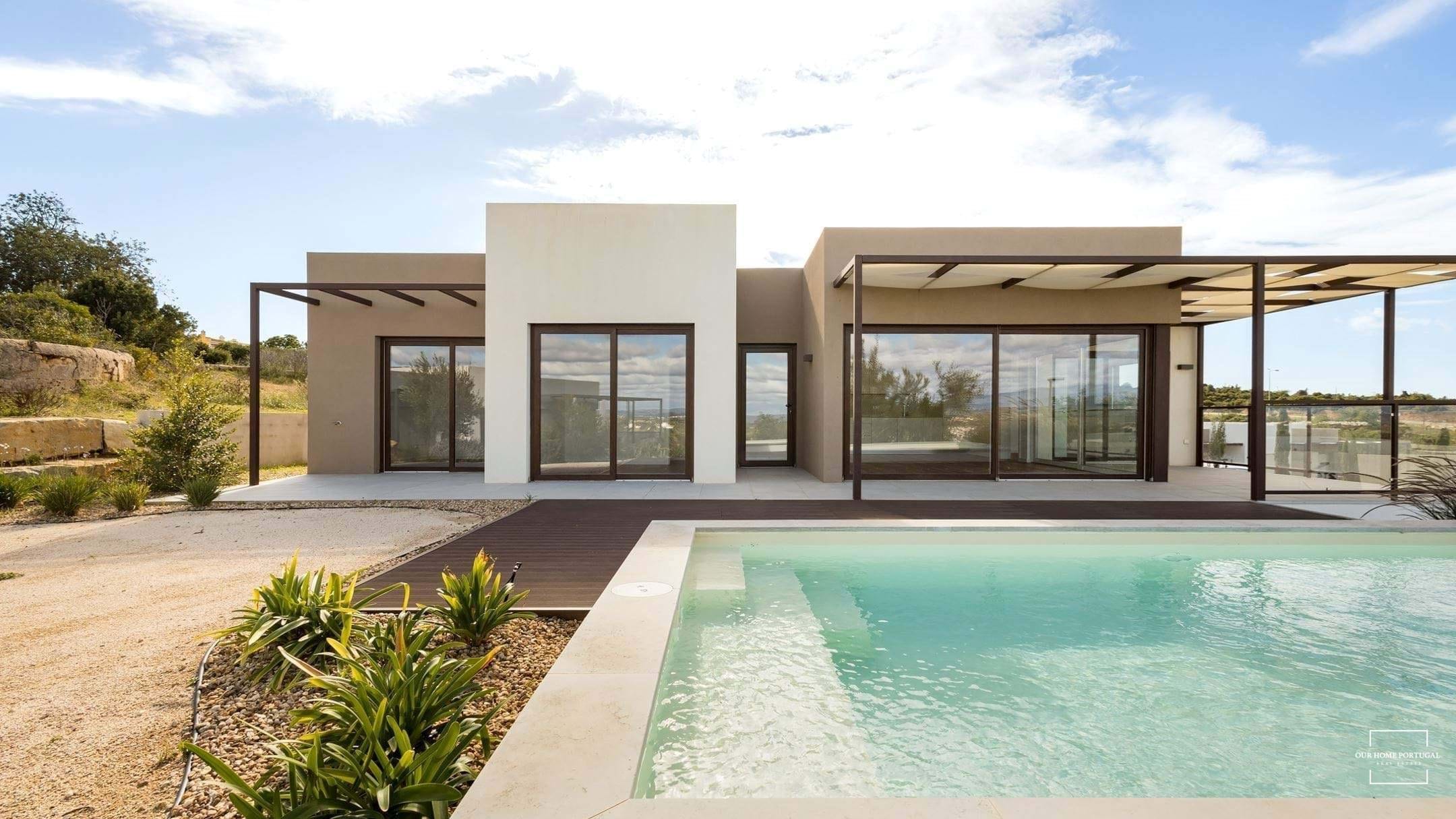 3 Bed, 2 Bath, HouseFor Sale, Lagoa, Faro, 8400-561