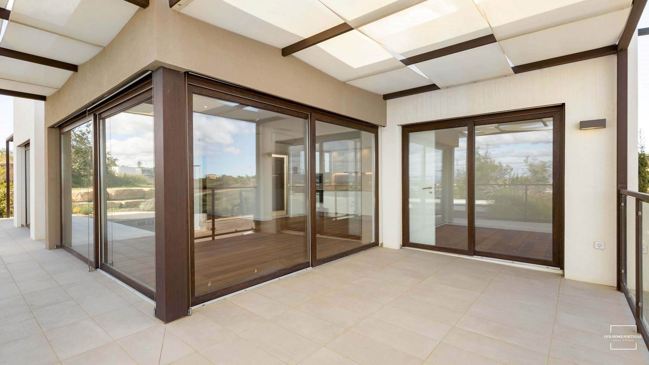 3 Bed, 2 Bath, HouseFor Sale, Lagoa, Faro, 8400-561