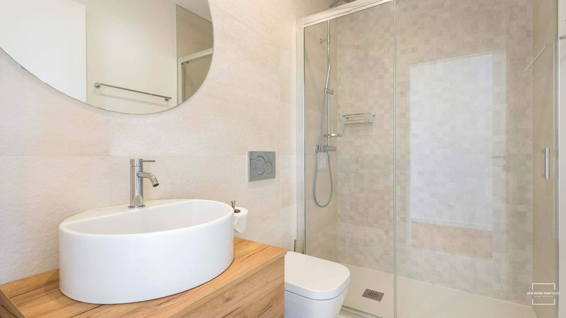 3 Bed, 2 Bath, HouseFor Sale, Lagoa, Faro, 8400-561