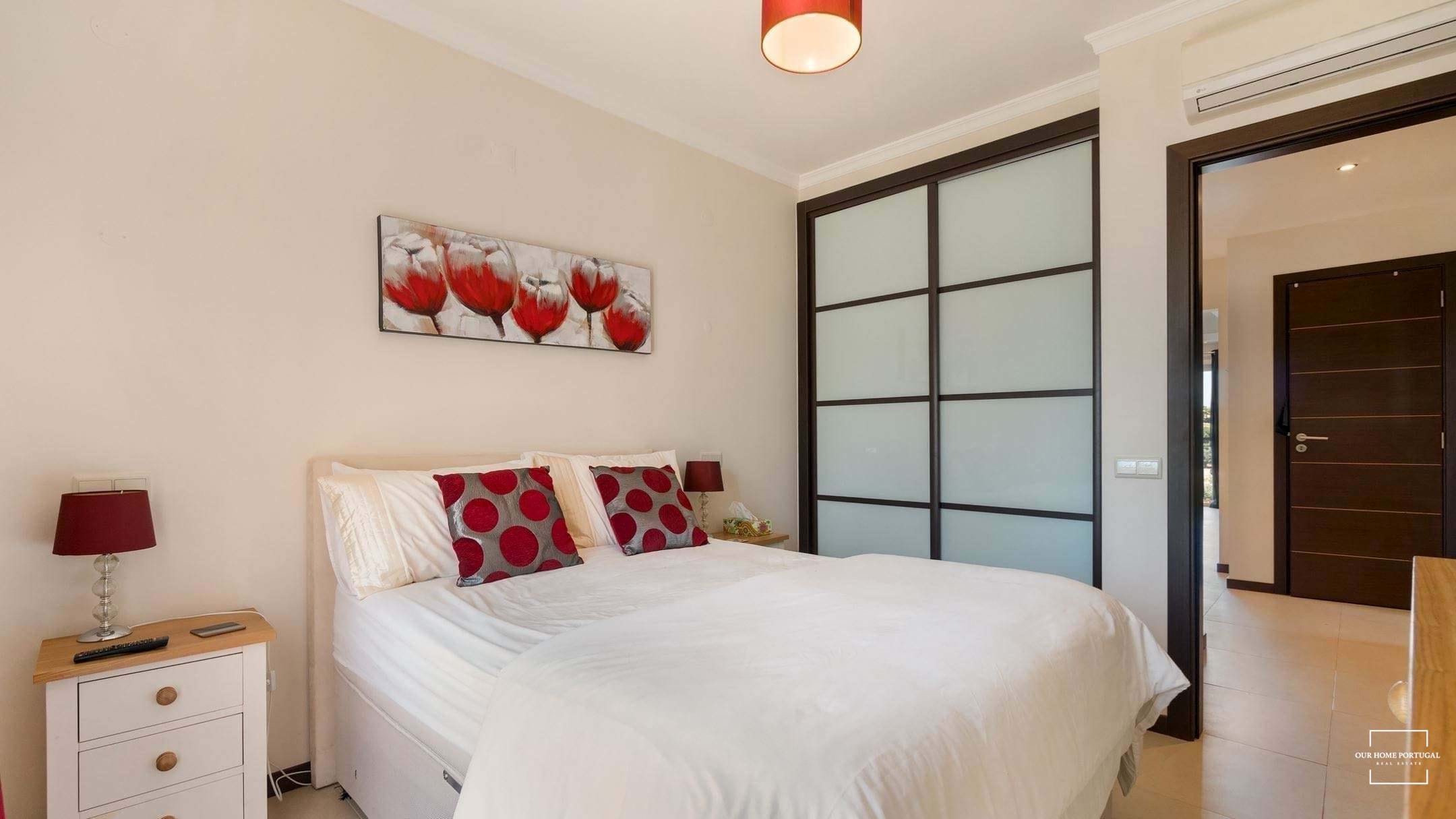 2 Bed, 2 Bath, ApartmentFor Sale, Lagoa, Faro, 8401-908