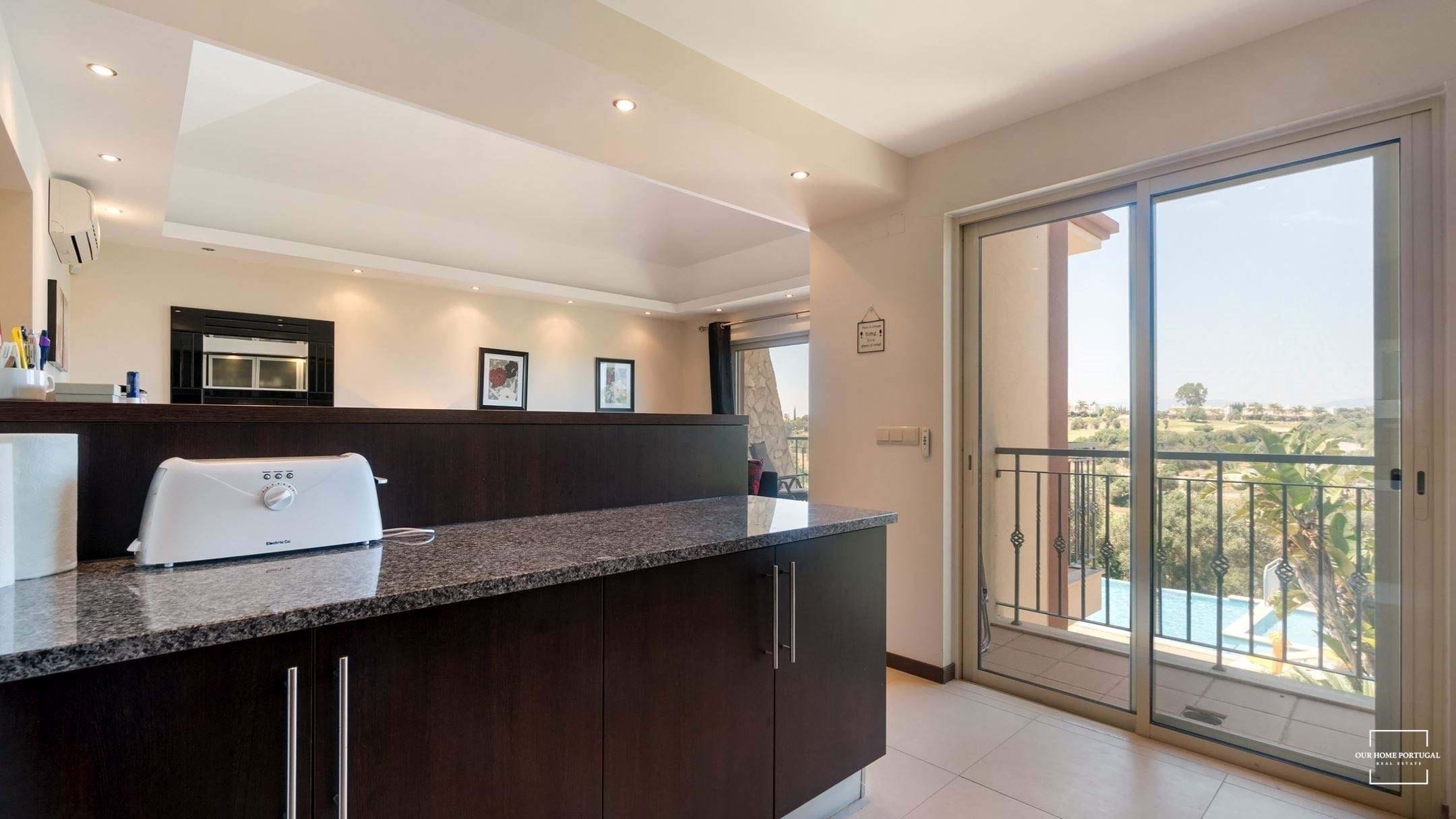 2 Bed, 2 Bath, ApartmentFor Sale, Lagoa, Faro, 8401-908