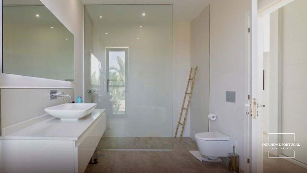 5 Bed, 7 Bath, HouseFor Sale, Vila Real de Santo Antonio, Faro, 8901-907