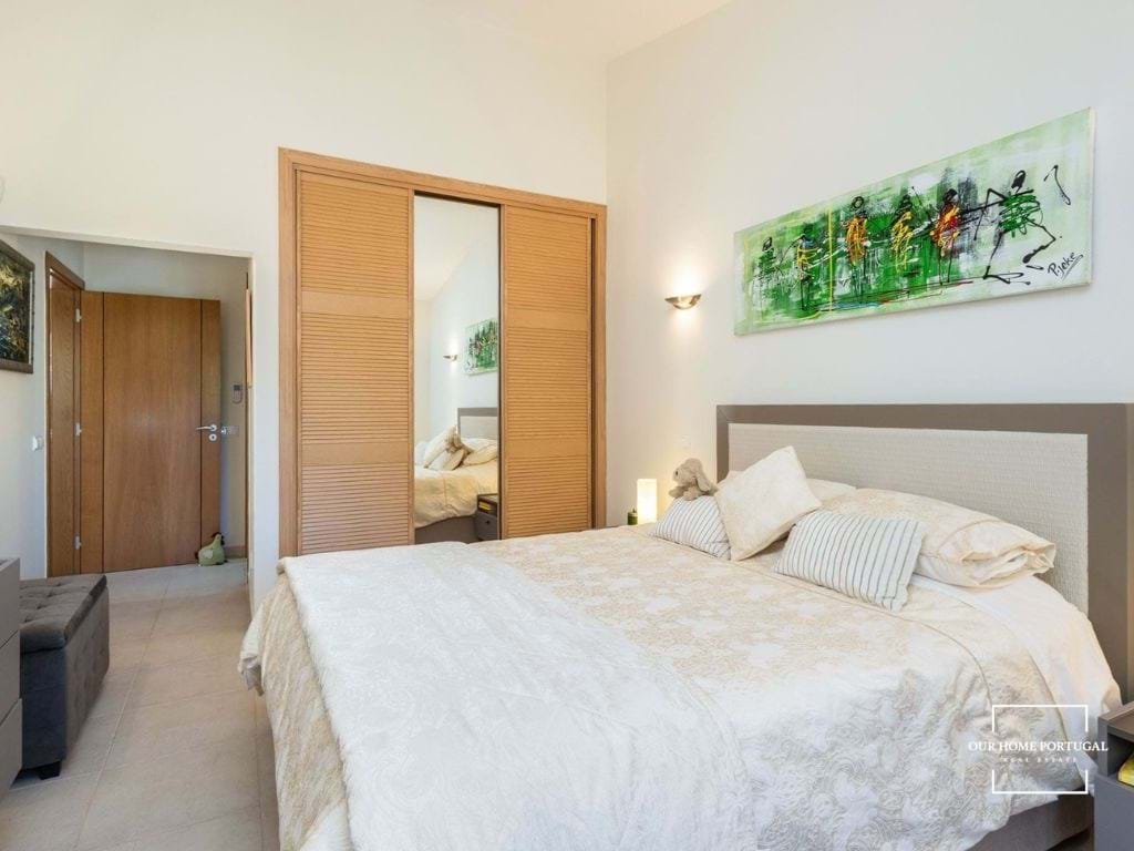 3 Bed, 2 Bath, ApartmentFor Sale, Lagoa, Faro, 8400-143