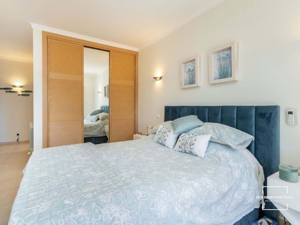3 Bed, 2 Bath, ApartmentFor Sale, Lagoa, Faro, 8400-143