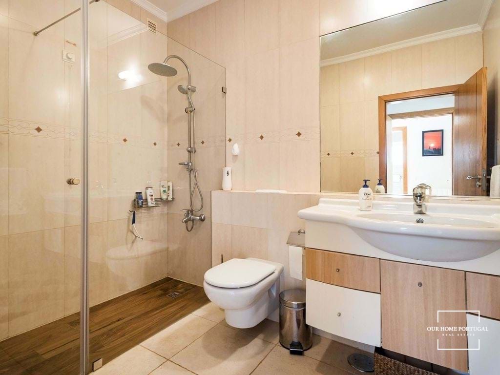 2 Bed, 2 Bath, ApartmentFor Sale, Lagoa, Faro, 8400-143