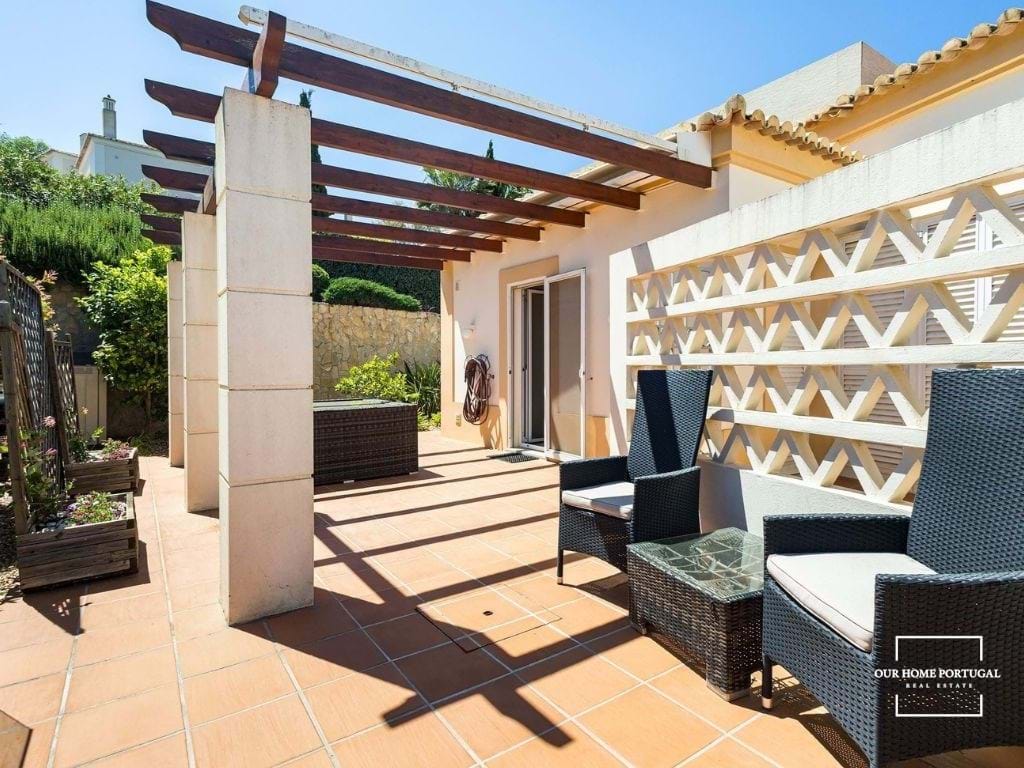 3 Bed, 2 Bath, HouseFor Sale, Lagoa, Faro, 8401-908