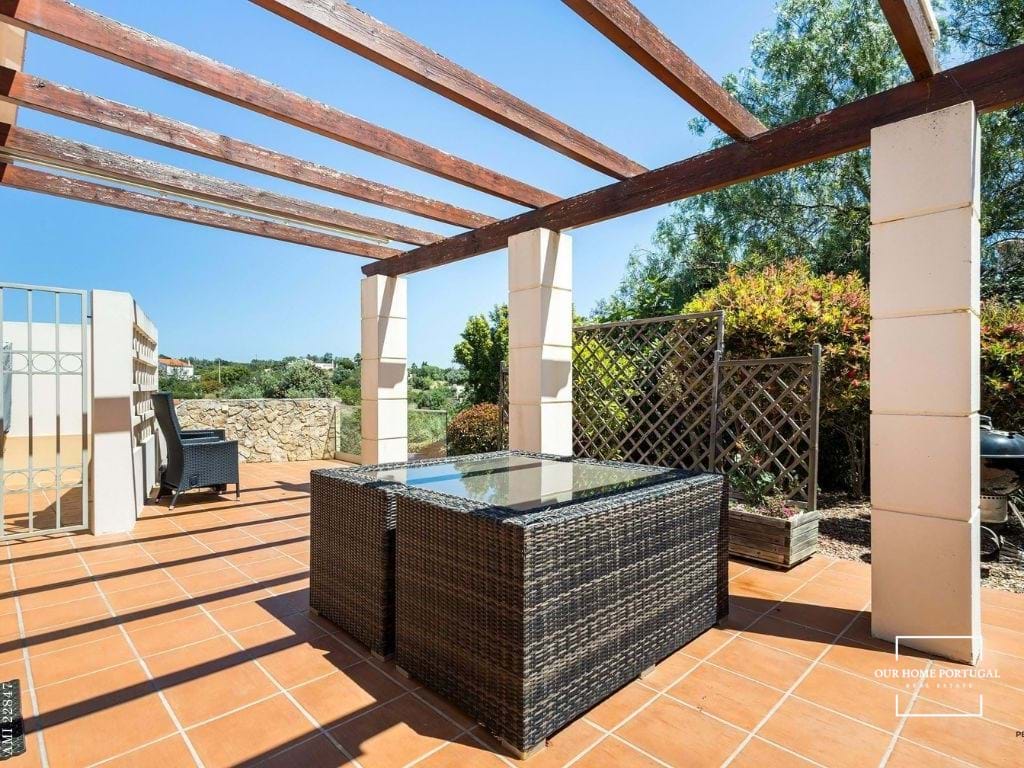 3 Bed, 2 Bath, HouseFor Sale, Lagoa, Faro, 8401-908