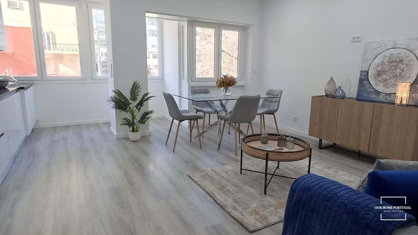 3 Bed, 2 Bath, ApartmentFor Sale, Lisboa, Lisboa, 1500-386